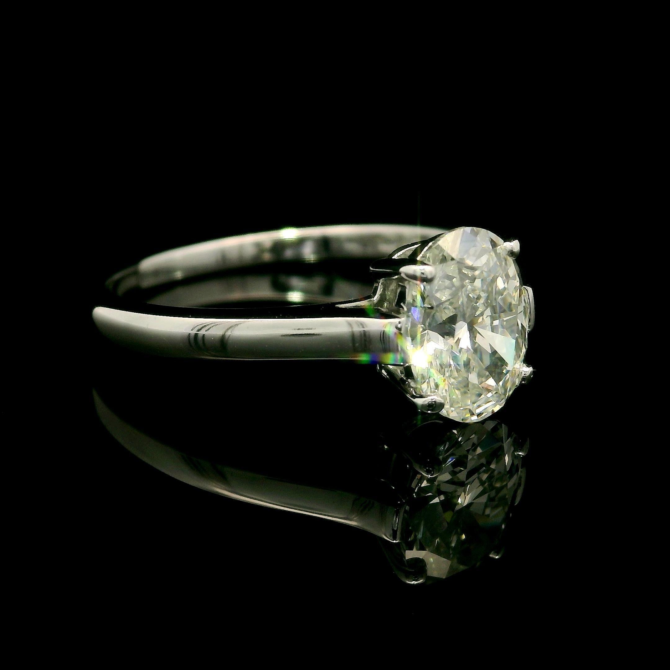 Weinlese Tiffany & Co. Platin GIA 1,52 Karat Oval Diamant Solitär Verlobungsring im Angebot 7