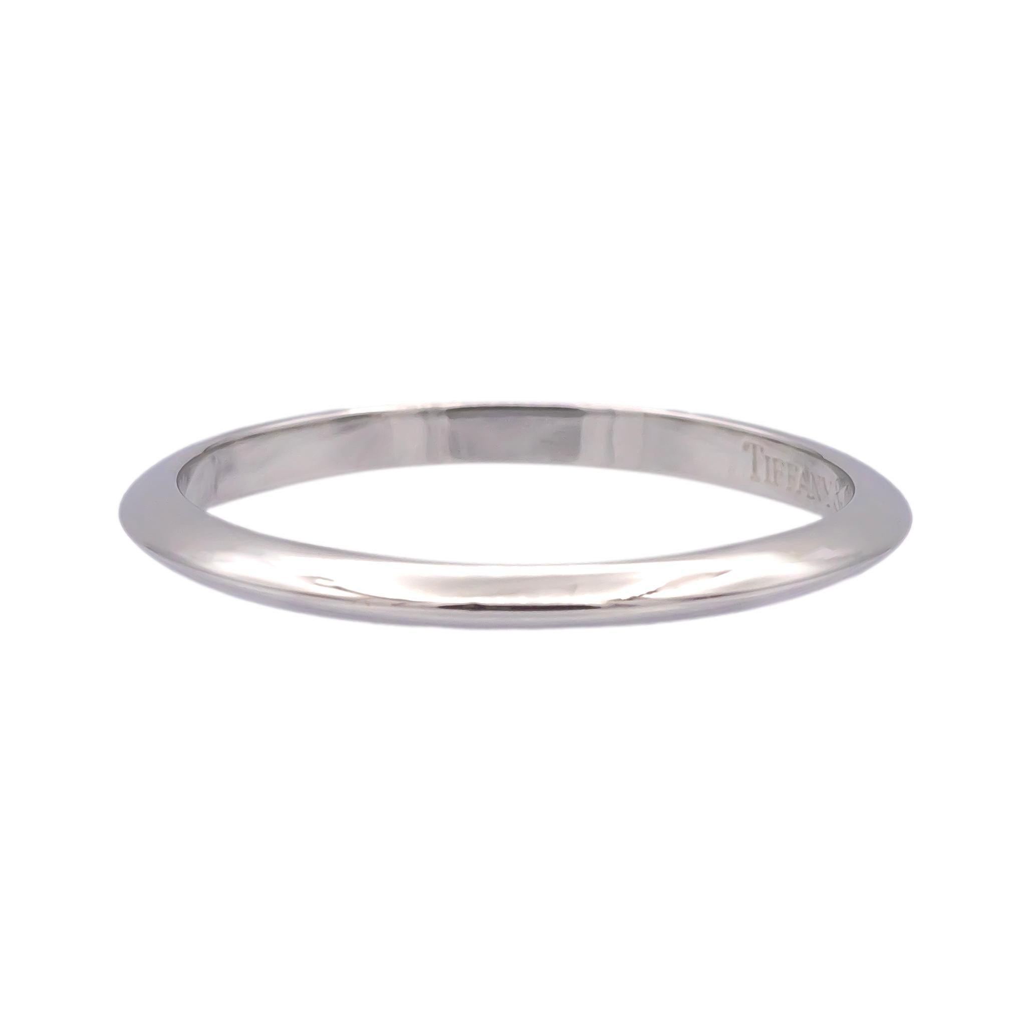 Weinlese Tiffany & Co. Platin-Ehering aus Platin mit Messerkante 1,8 mm Gr. 6,75 4