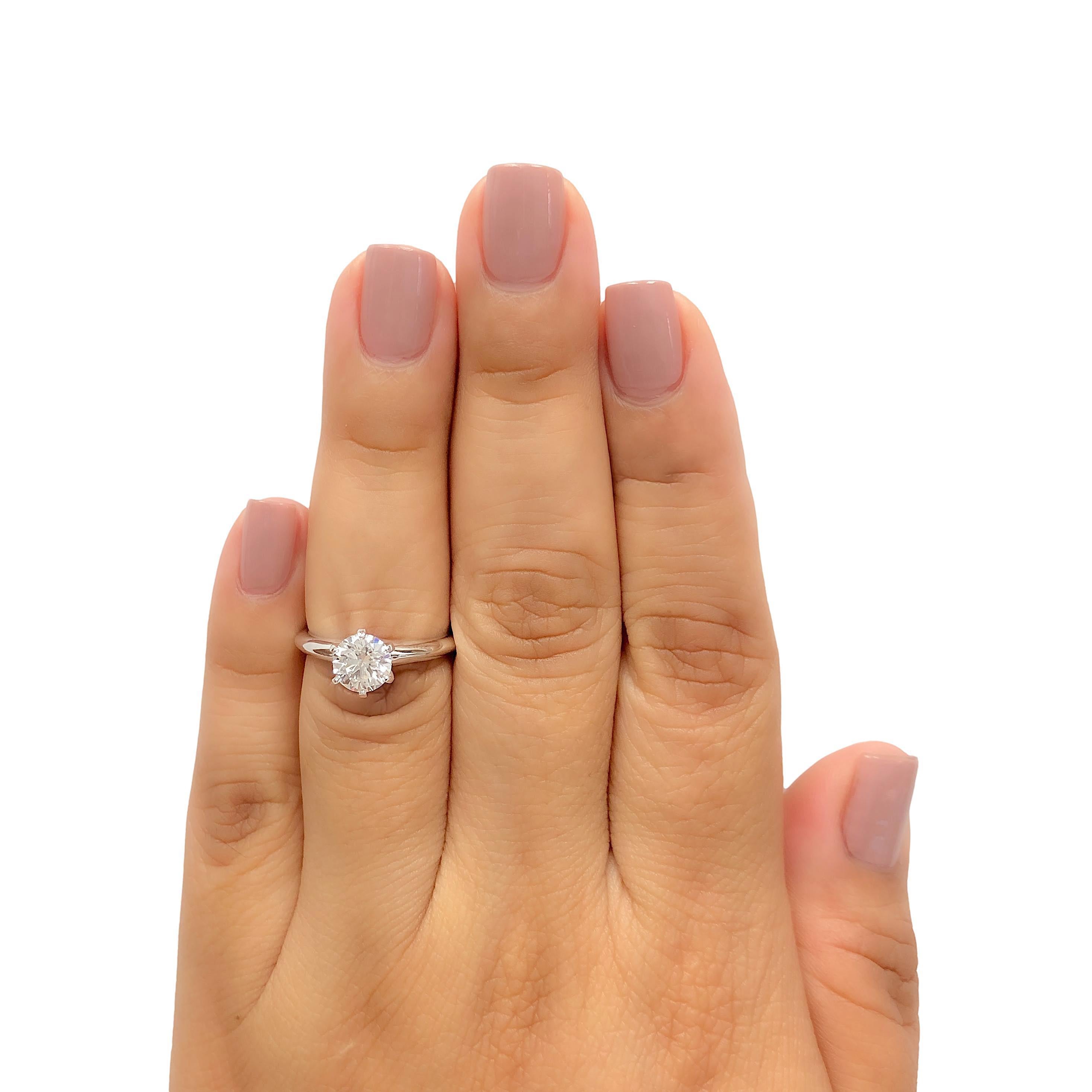 Round Cut Vintage Tiffany & Co. Platinum Solitaire Round Diamond Engagement Ring 1.06 FVS1 For Sale