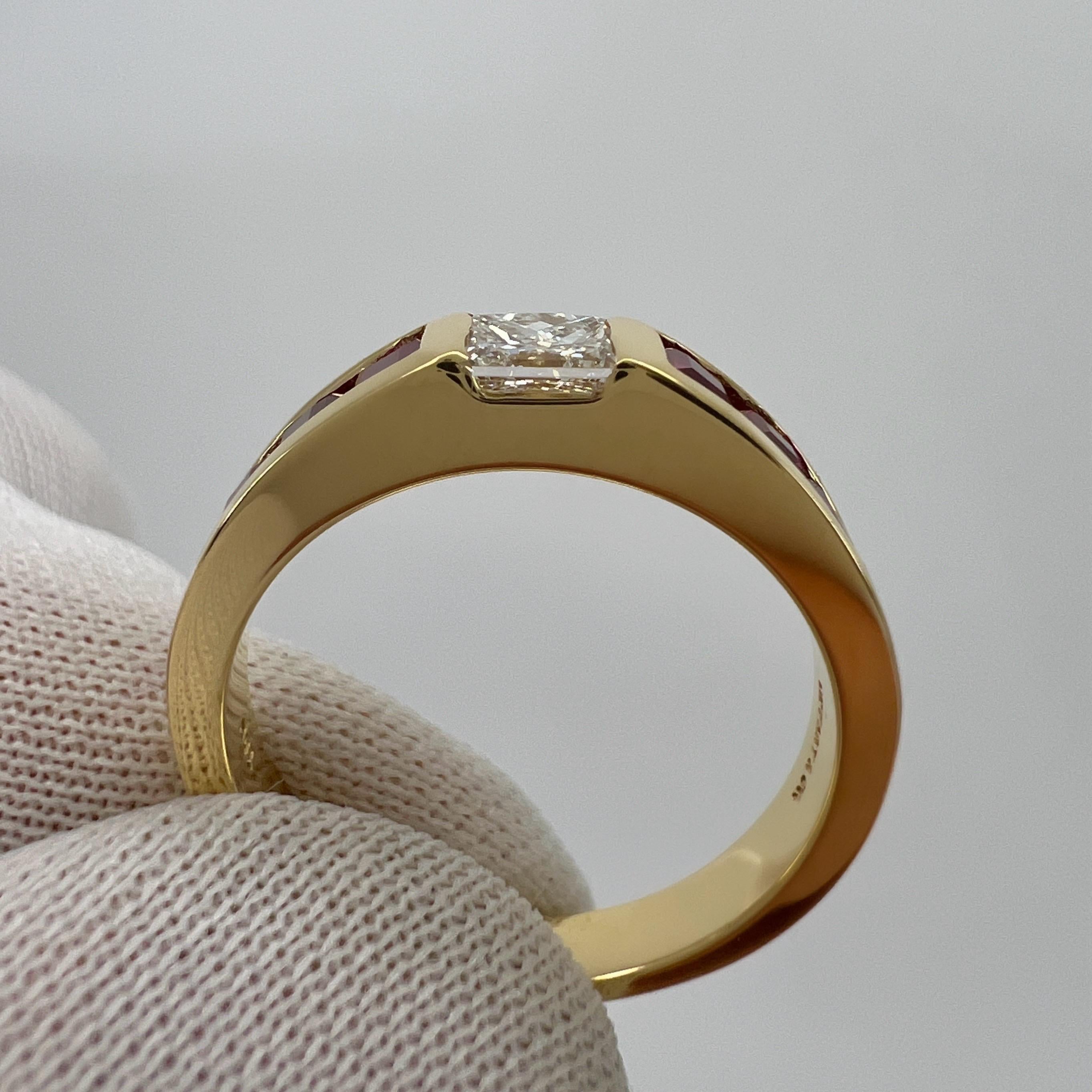 Vintage Tiffany & Co. Anillo de oro amarillo de 18k con diamante talla princesa y rubí rojo 1