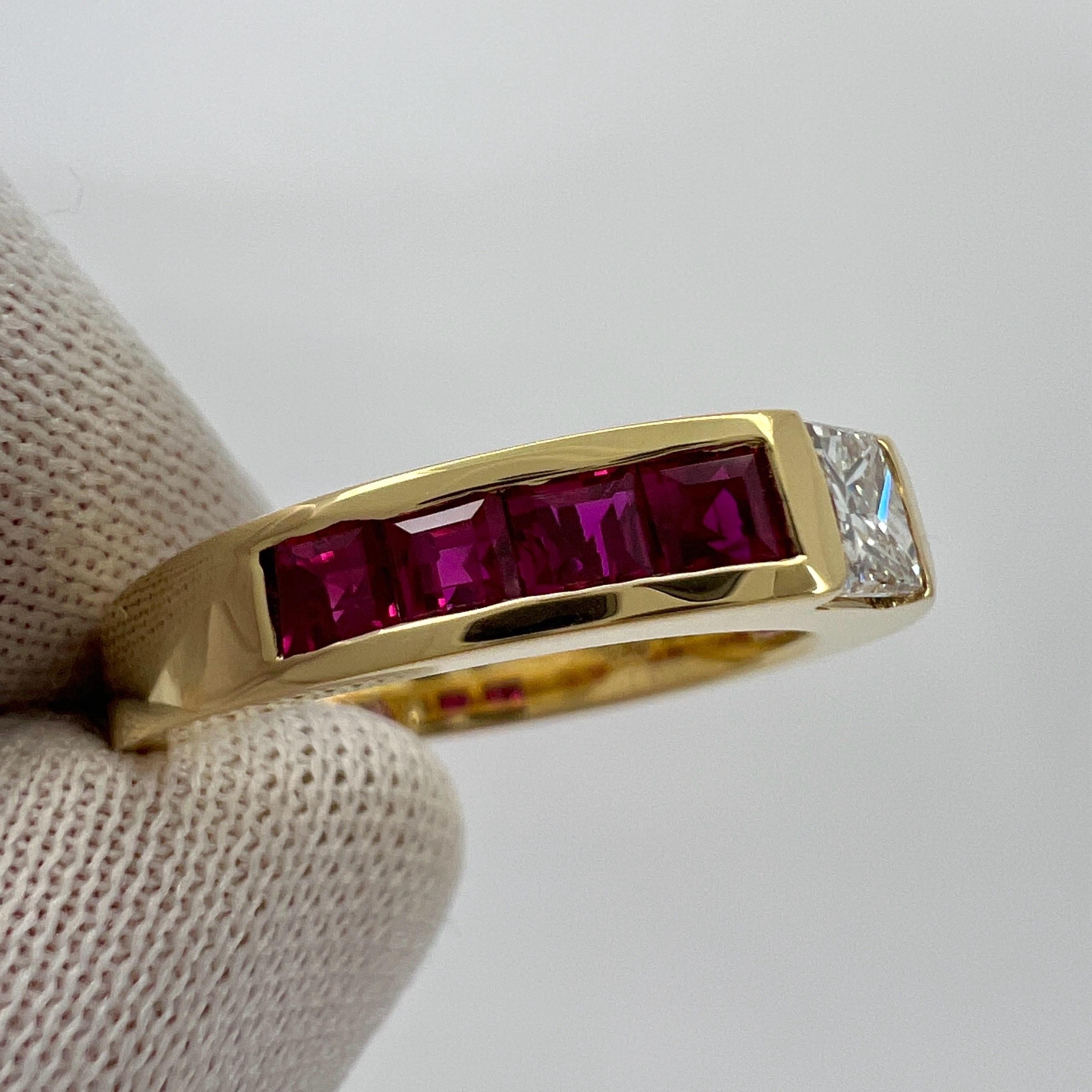 Vintage Tiffany & Co. Anillo de oro amarillo de 18k con diamante talla princesa y rubí rojo 3