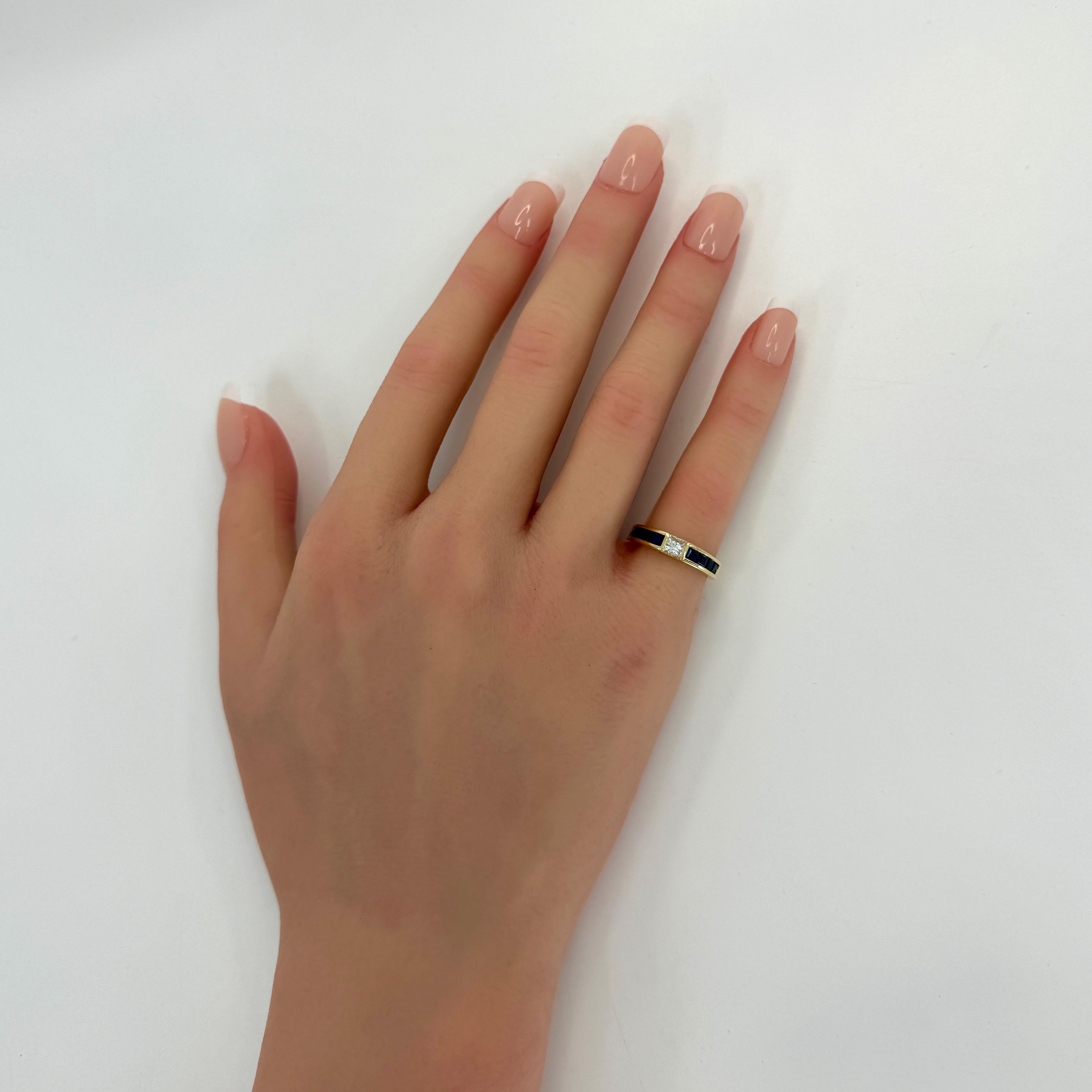 Vintage Tiffany & Co. Princess Cut Diamond & Sapphire 18k Yellow Gold Band Ring For Sale 5