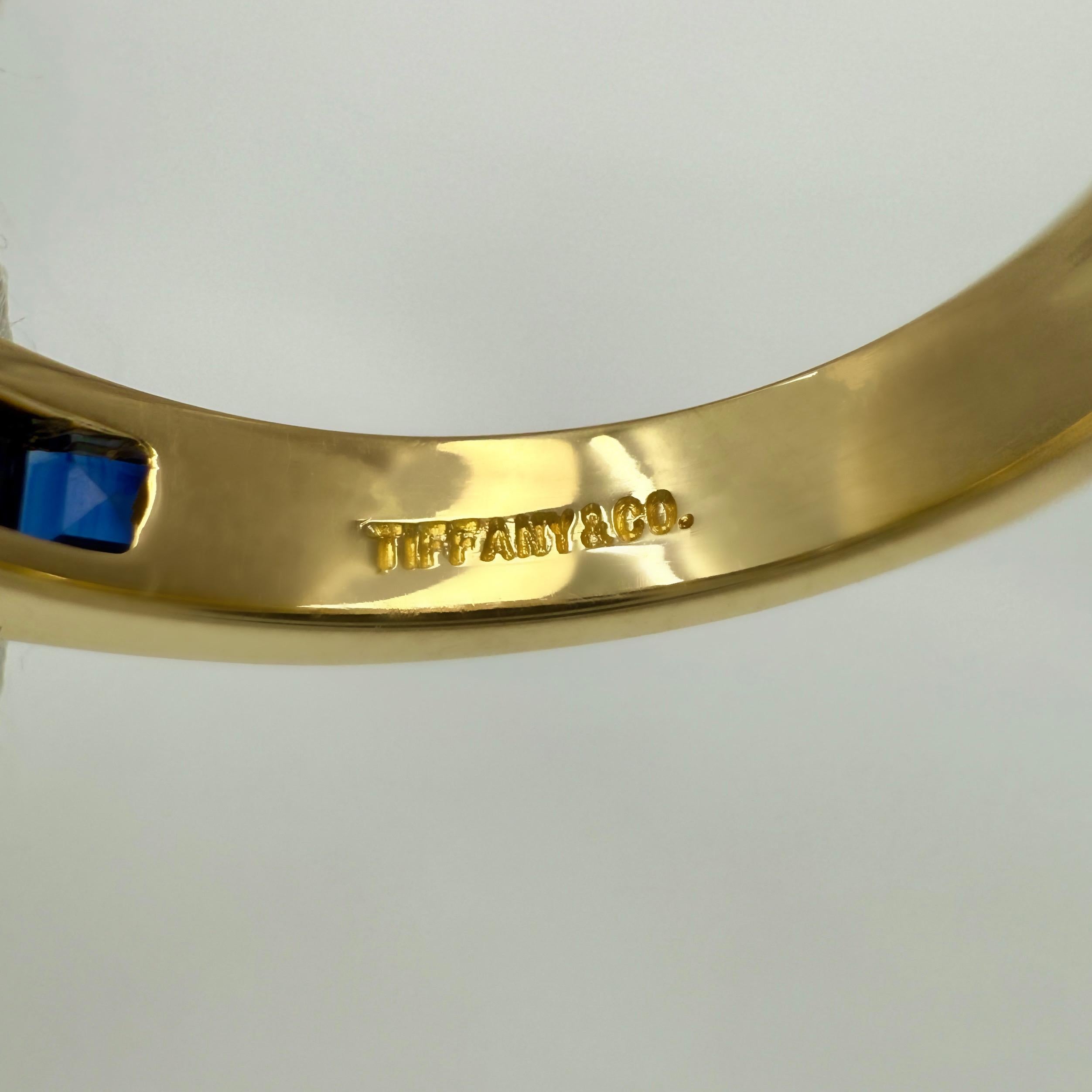 Vintage Tiffany & Co. Princess Cut Diamond & Sapphire 18k Yellow Gold Band Ring For Sale 2