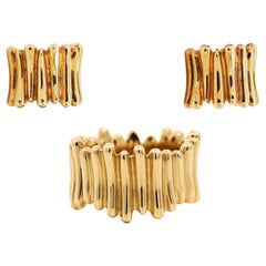 Vintage Tiffany & Co. Ribbed 18K Gold Ring & Earring Jewelry Set