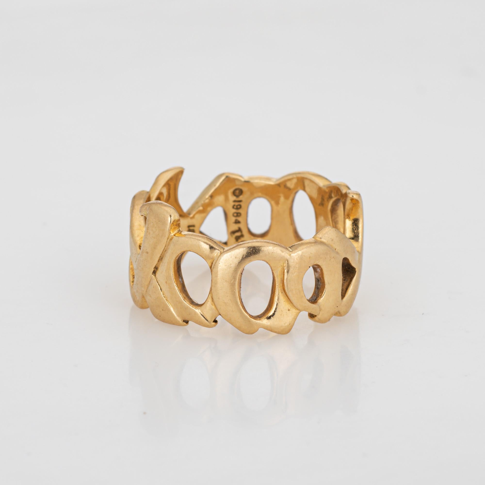 Modern Vintage Tiffany & Co Ring Sz 5 Love & Kisses Paloma Picasso c1984 18k Gold XO For Sale