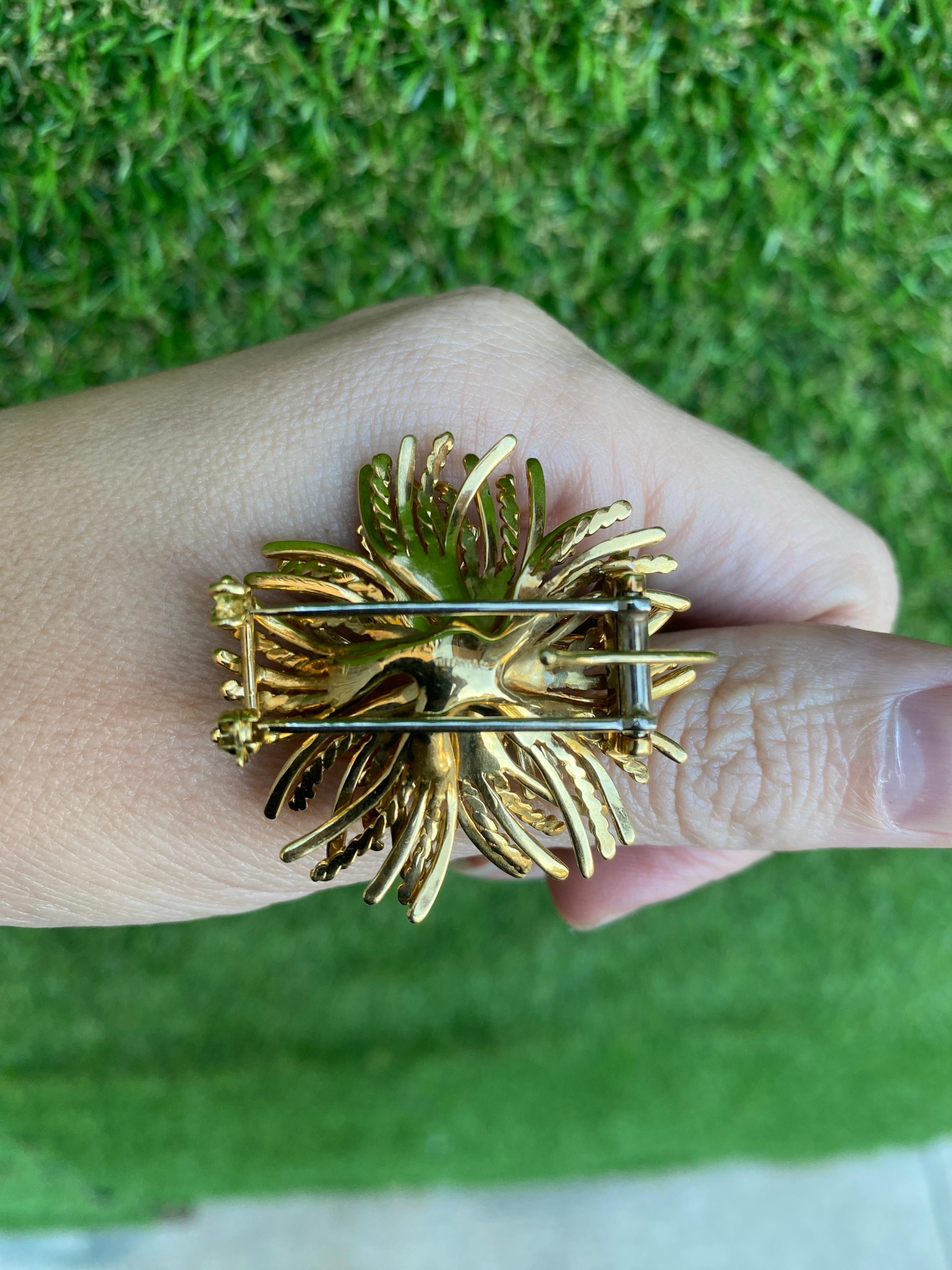 Vintage Tiffany & Co. Round Diamond 18 Karat Yellow Gold Brooch 2