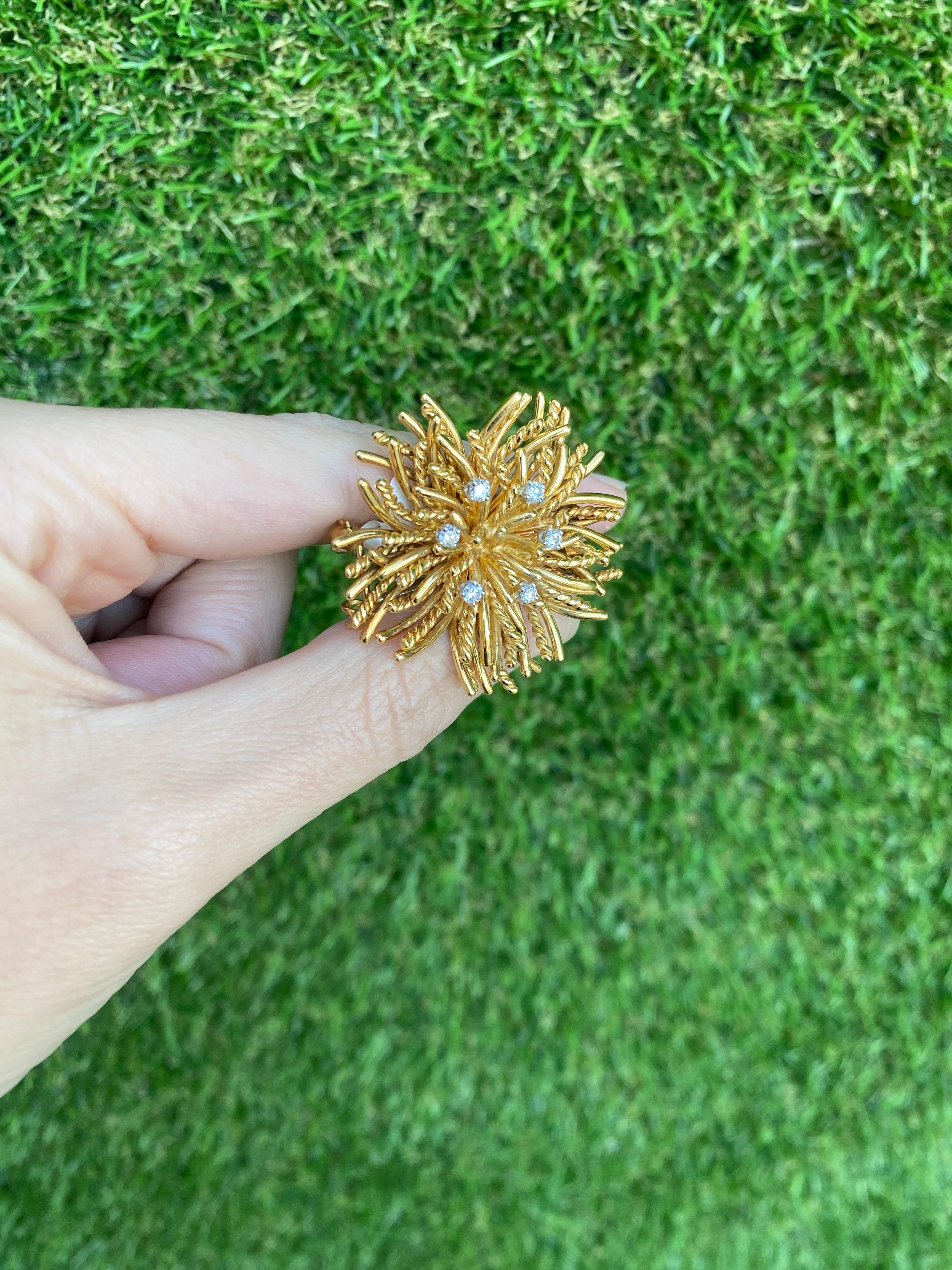 Vintage Tiffany & Co. Round Diamond 18 Karat Yellow Gold Brooch 4
