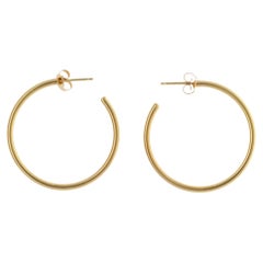 Vintage Tiffany & Co. Pendiente de aro fino y redondo en oro amarillo