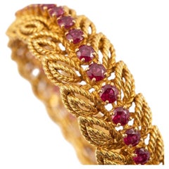 Vintage Tiffany & Co. Ruby 18K Yellow Gold Leaf Motif Bracelet