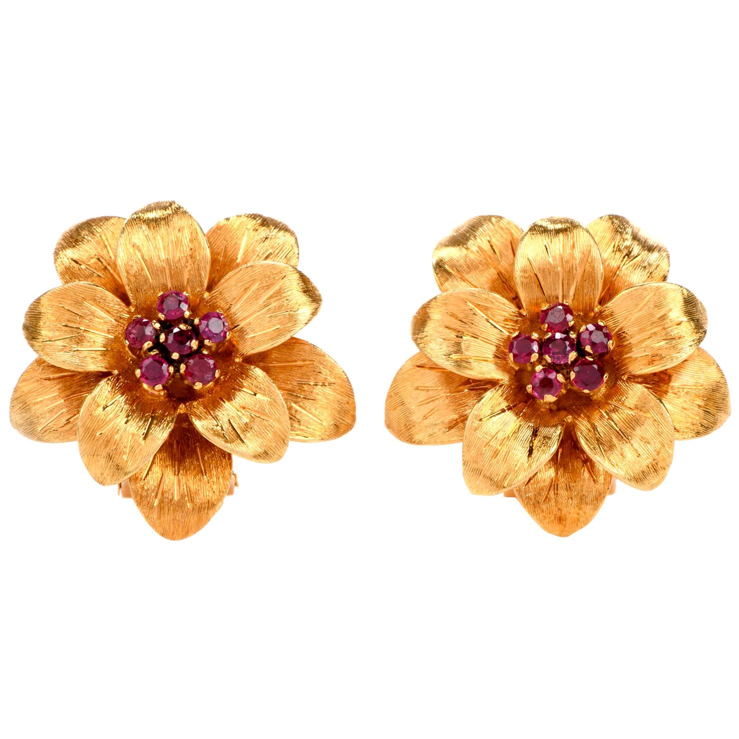 Vintage Tiffany & Co. Ruby Cluster Flower Gold Clip-On Earrings