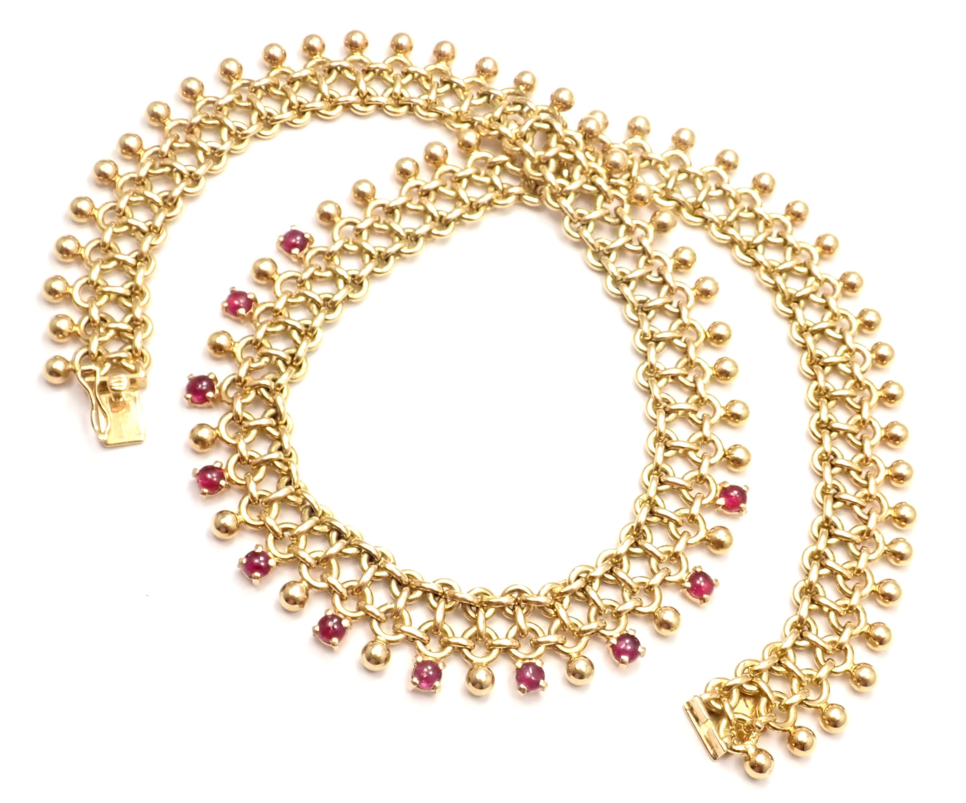 18k Gelbgold Vintage Rubin Halsband Halskette von Tiffany Co.
Mit 11 runden Rubinen Gesamtgewicht ca. 5ct
Einzelheiten: 
Länge: 16