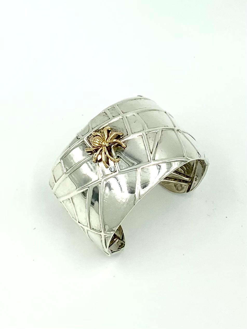 Vintage Tiffany & Co. Sterling Silver 18K Yellow Gold Spider Cuff Bracelet In Good Condition For Sale In New York, NY