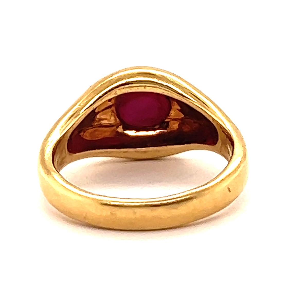 Women's or Men's Vintage Tiffany & Co. 2.20ct Star Ruby Solitaire 18 Karat Gold Bezel Set Ring