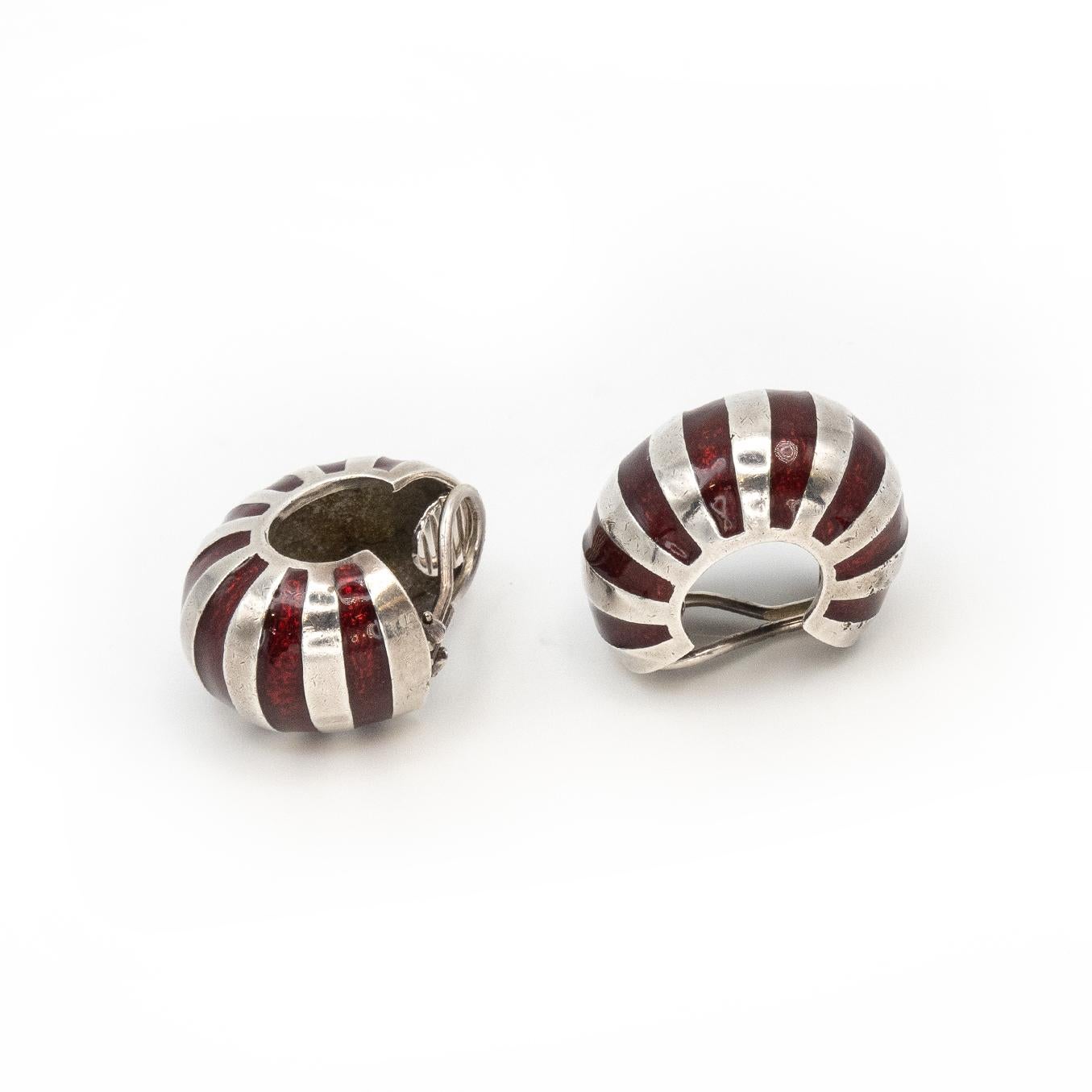 Pendientes vintage en forma de gamba de esmalte rojo carmesí Tiffany & Co. de plata esterlina en venta 3