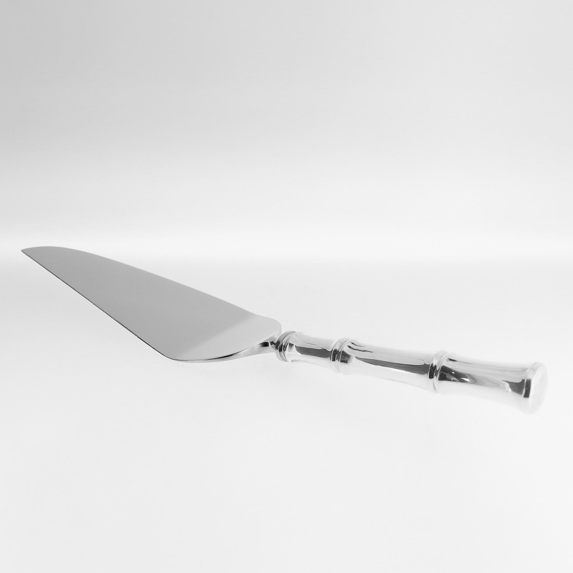 20th Century Vintage Tiffany & Co. Sterling Silver Bamboo Pattern Cake or Pie Server