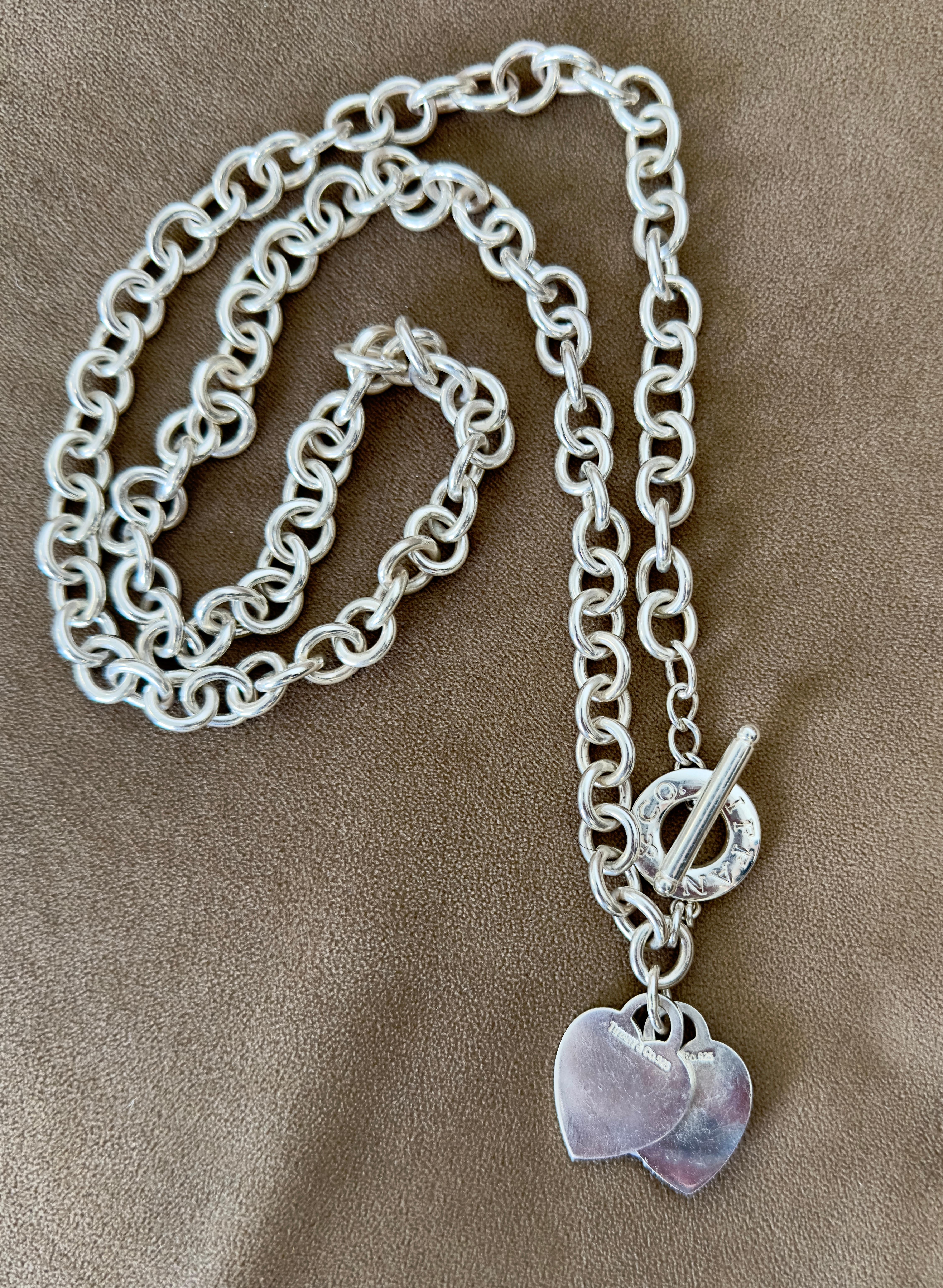 Vintage Tiffany & Co Sterling Silber Blank Double Heart Tag Toggle Halskette im Angebot 3