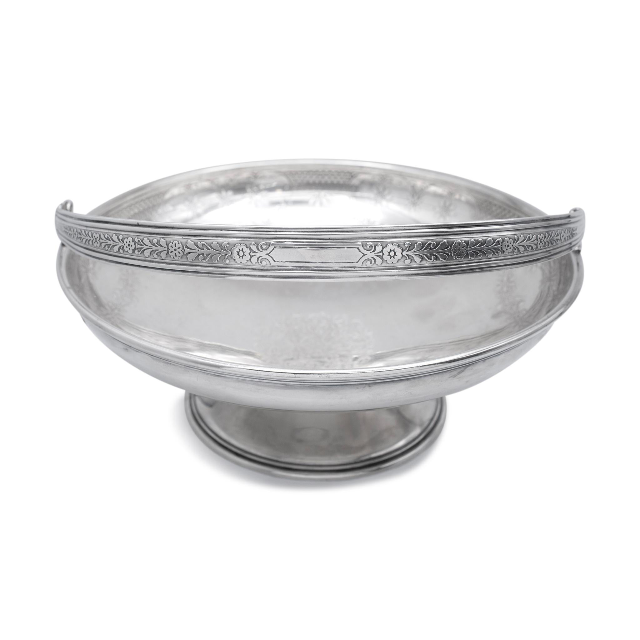 Women's or Men's Vintage Tiffany & Co 925 Sterling Silver Bowl For Sale