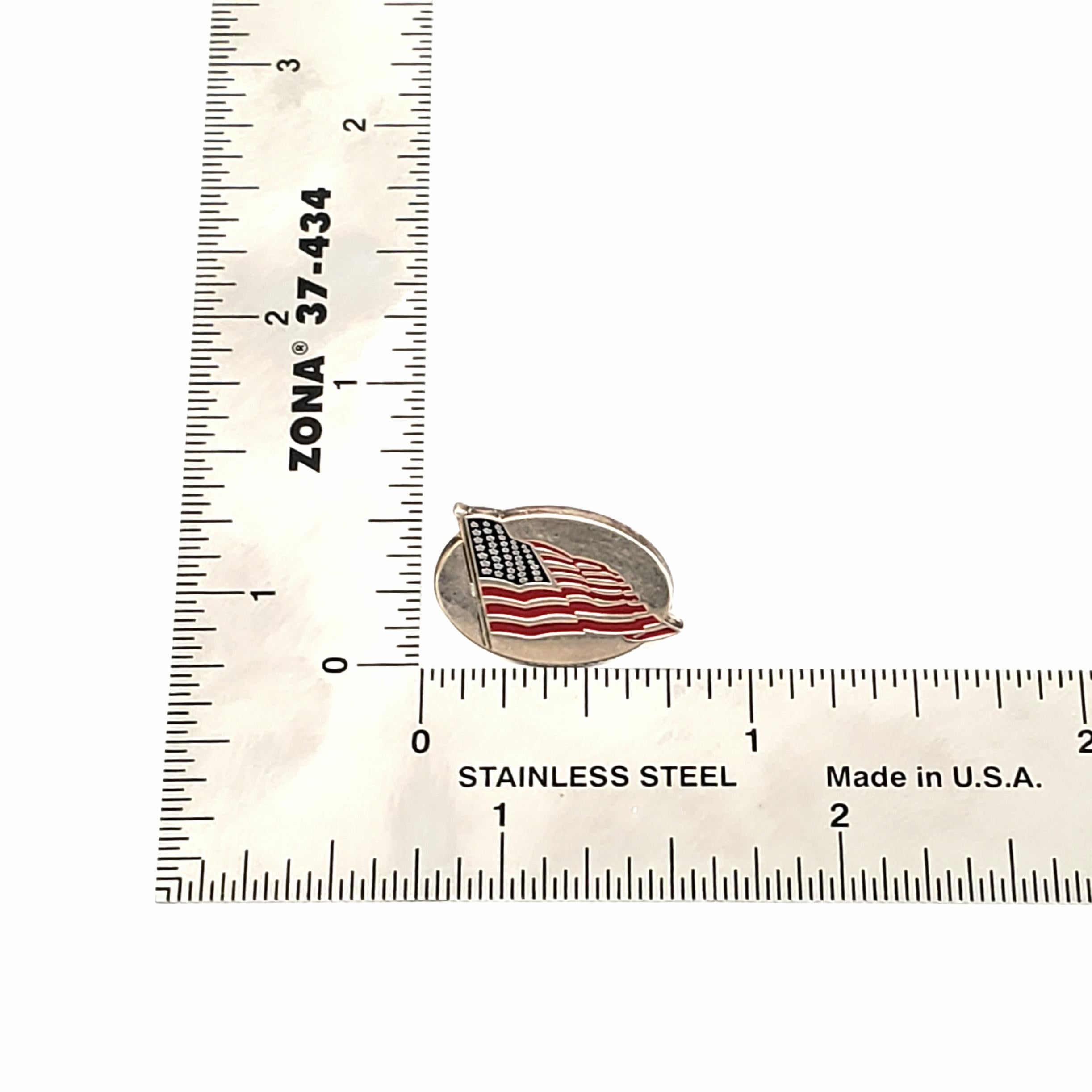 Vintage Tiffany & Co Sterling Silver Enamel American Flag Lapel Pin In Good Condition In Washington Depot, CT