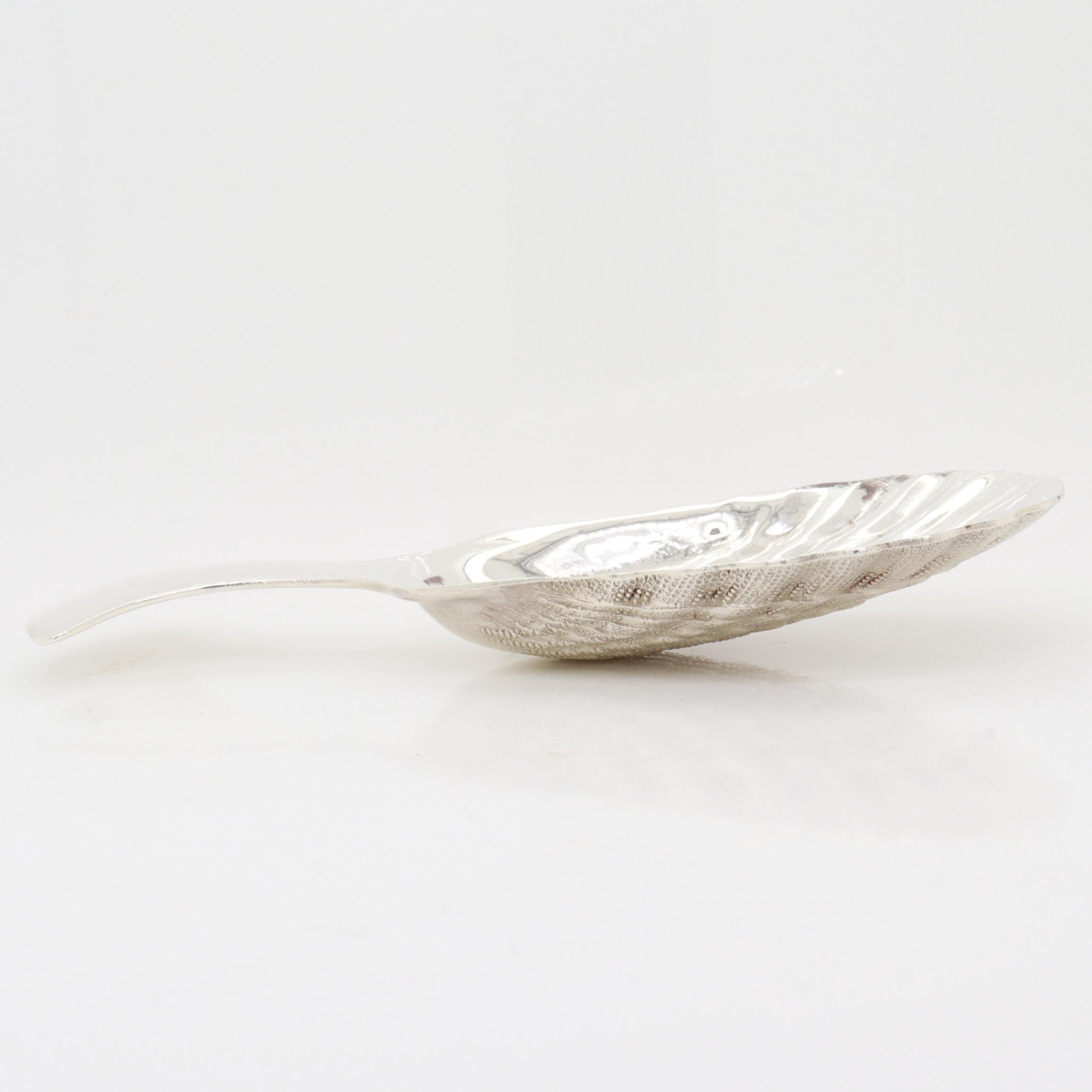 Vintage Tiffany & Co. Sterling Silver Figural Shell Tea Caddy Spoon For Sale 6