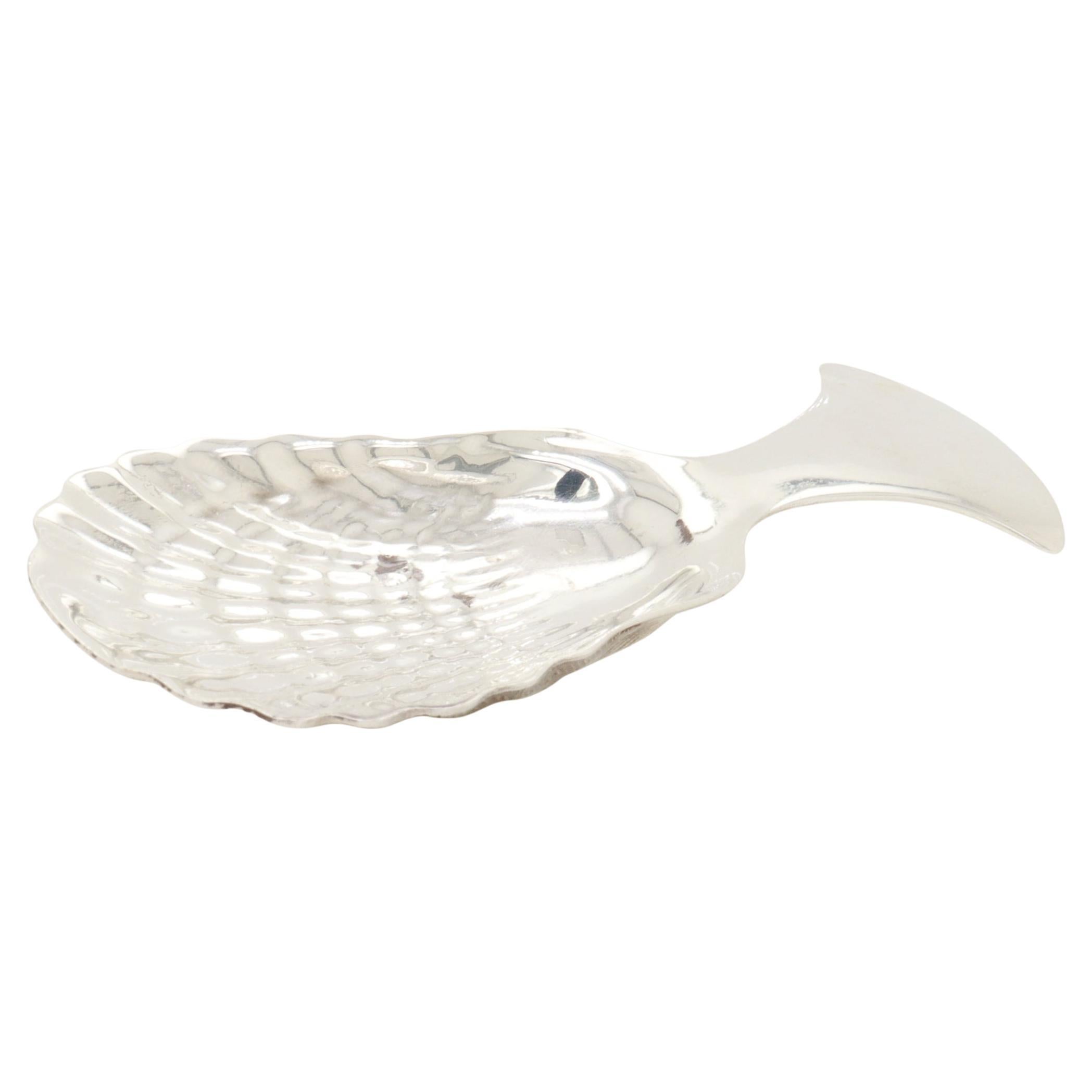 Vintage Tiffany & Co. Sterling Silver Figural Shell Tea Caddy Spoon For Sale