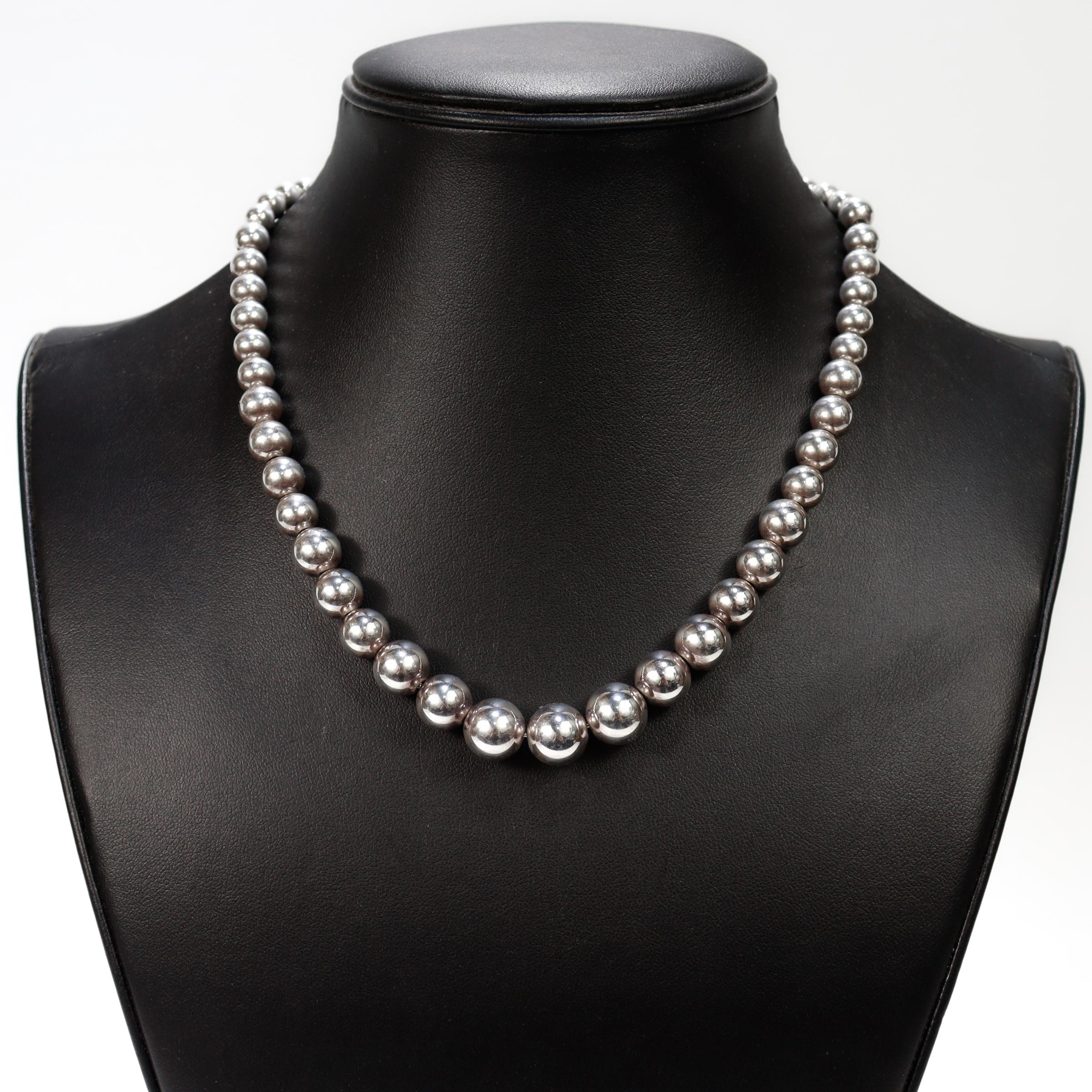 Vintage Tiffany & Co. Sterling Silver Graduated Beaded Necklace In Good Condition For Sale In Philadelphia, PA