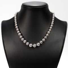 Tiffany & Co. d'epoca. Collana con perline graduate in argento sterling