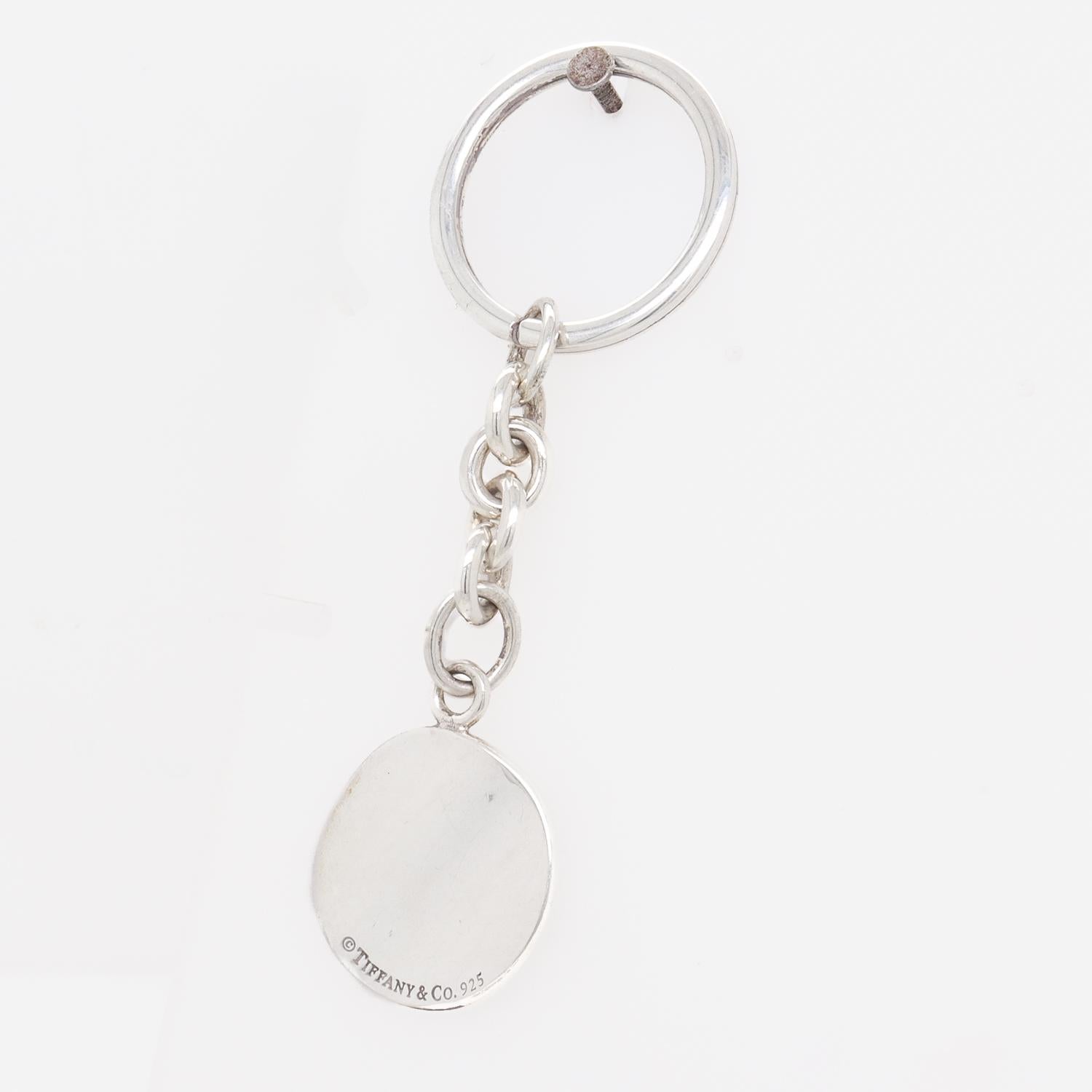 Vintage Tiffany & Co. Portachiavi in argento sterling con Charm curvo in vendita 6