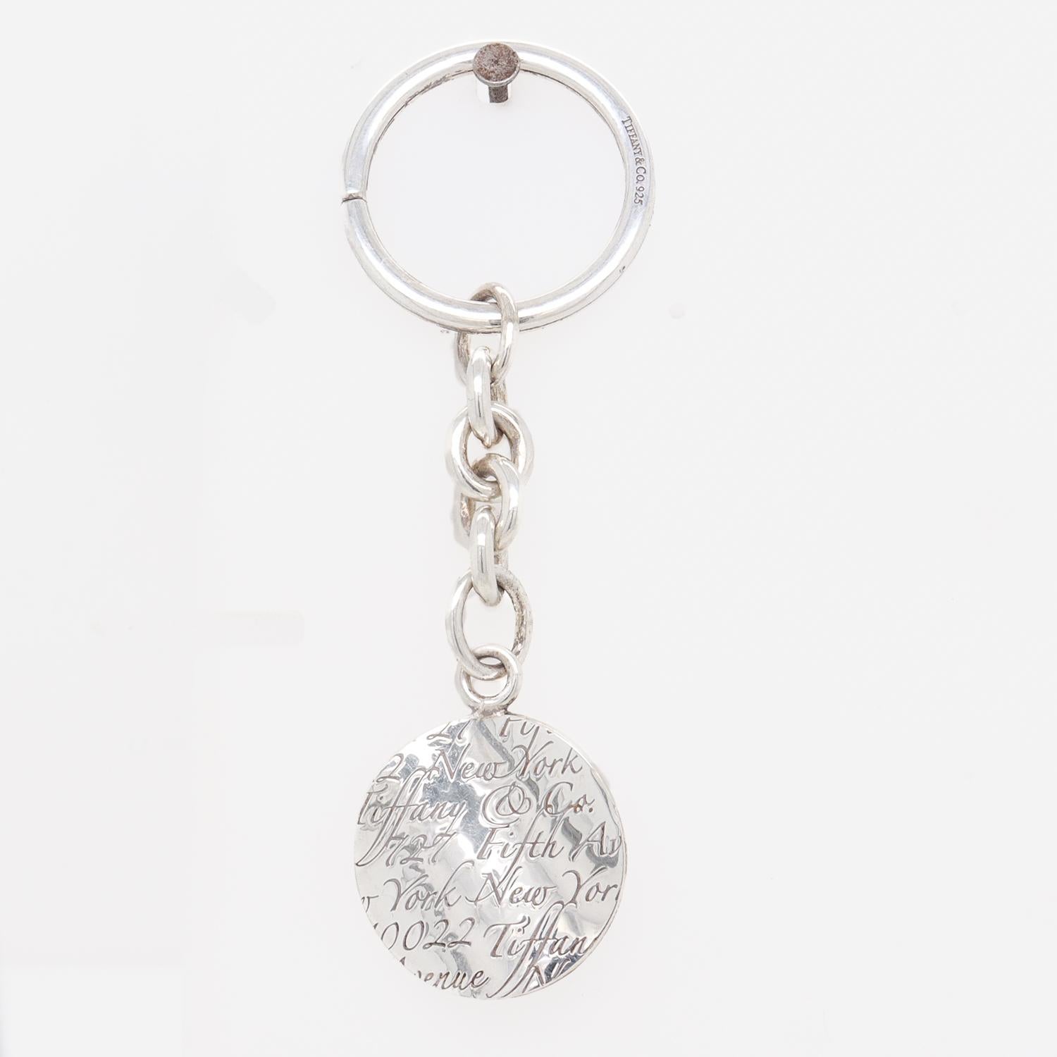 Vintage Tiffany & Co. Portachiavi in argento sterling con Charm curvo In condizioni buone in vendita a Philadelphia, PA