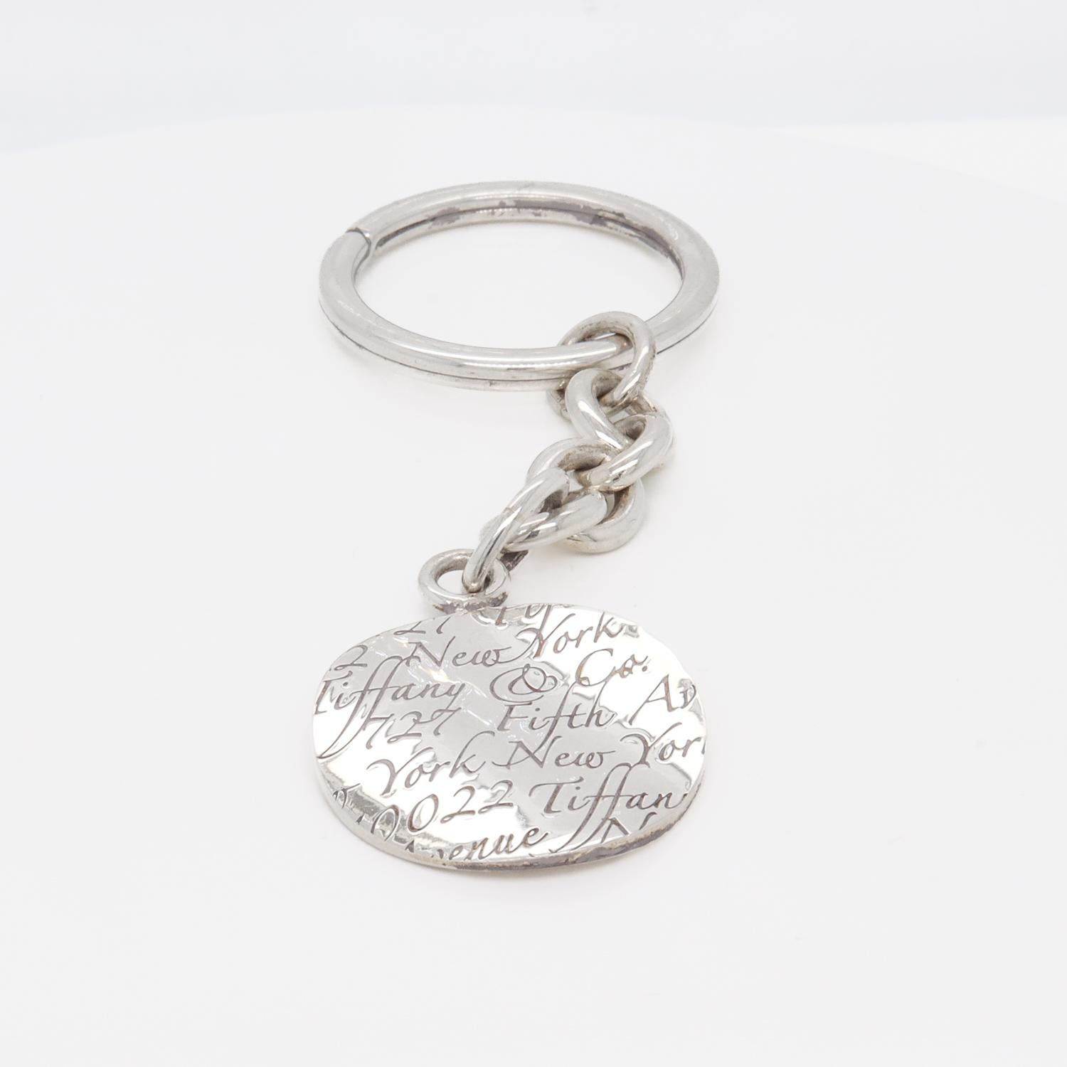 Vintage Tiffany & Co. Portachiavi in argento sterling con Charm curvo in vendita 4