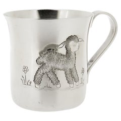 Tiffany & Co. d'epoca. Tazza per agnello o bambino in argento sterling Tiffany & Co. d'epoca. Tazza per agnello o bambino in argento sterling