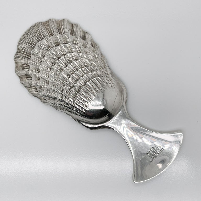 Vintage Tiffany And Co Sterling Silver Shell Shaped Tea Caddy Spoon For Sale At 1stdibs Vintage Tiffany And Co Sterling Silver Shell Shaped Tea Caddy Spoon For Sale At 1stdibs