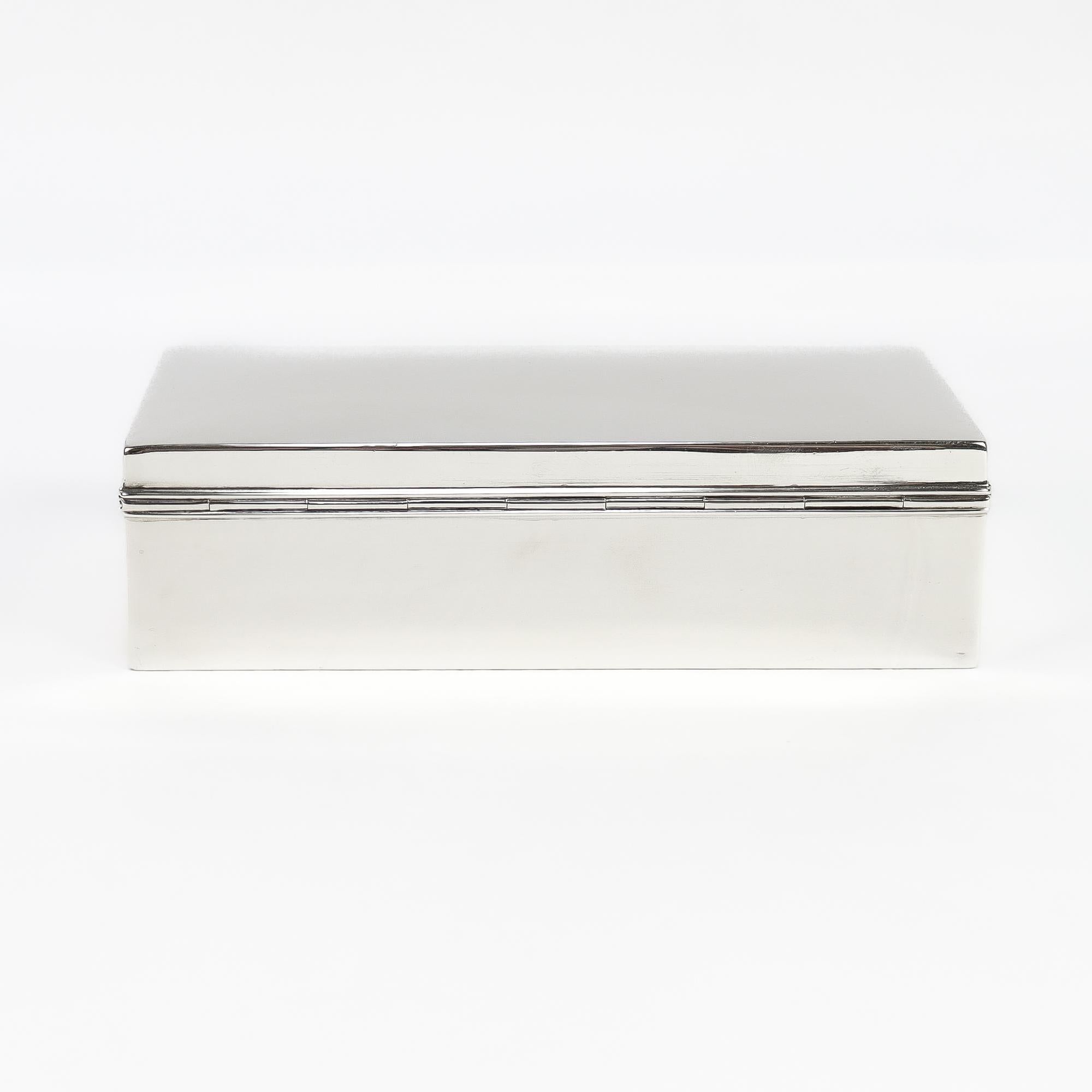 Tiffany & Co. d'epoca. Scatola in argento 925 e foderata in Wood 3