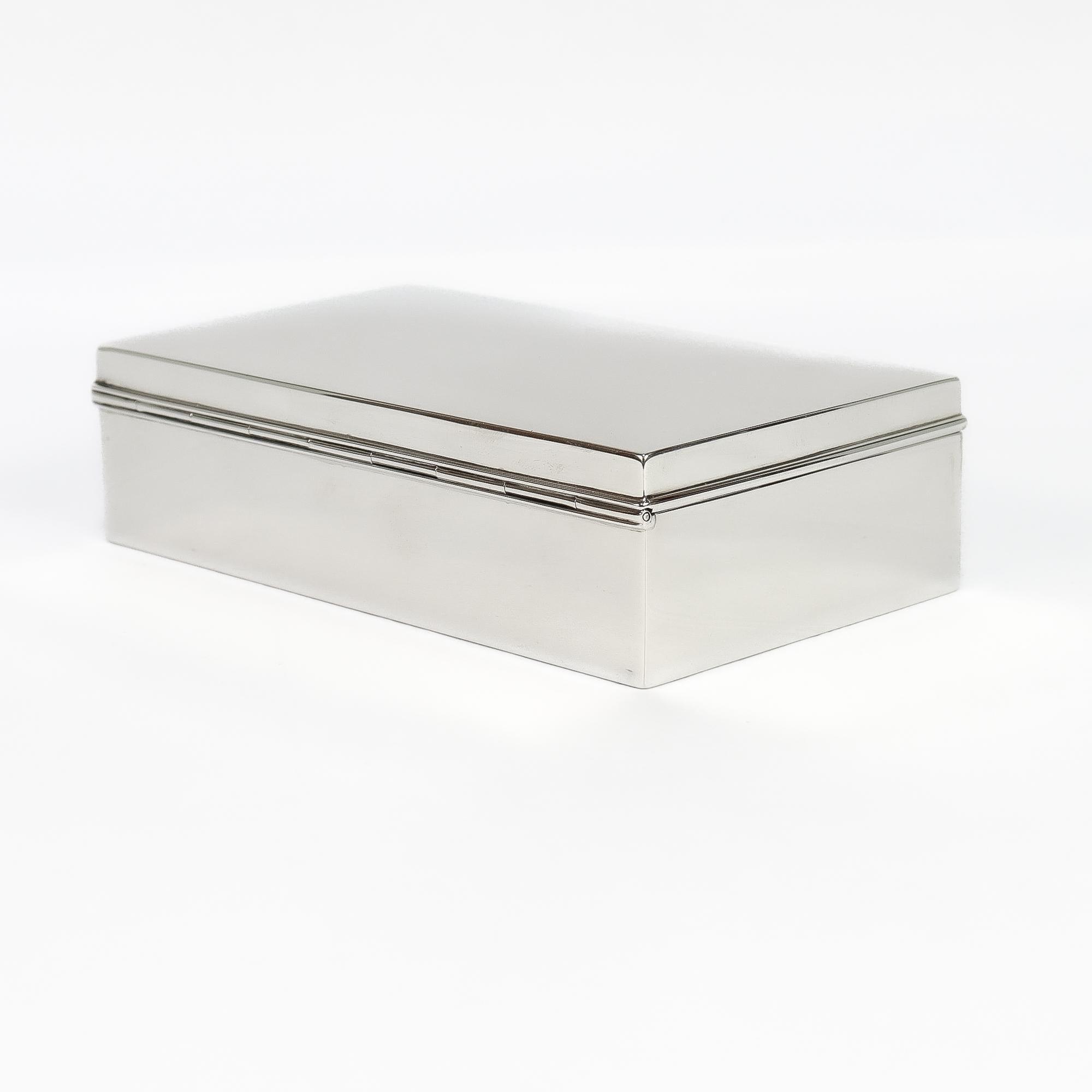 Tiffany & Co. d'epoca. Scatola in argento 925 e foderata in Wood 4