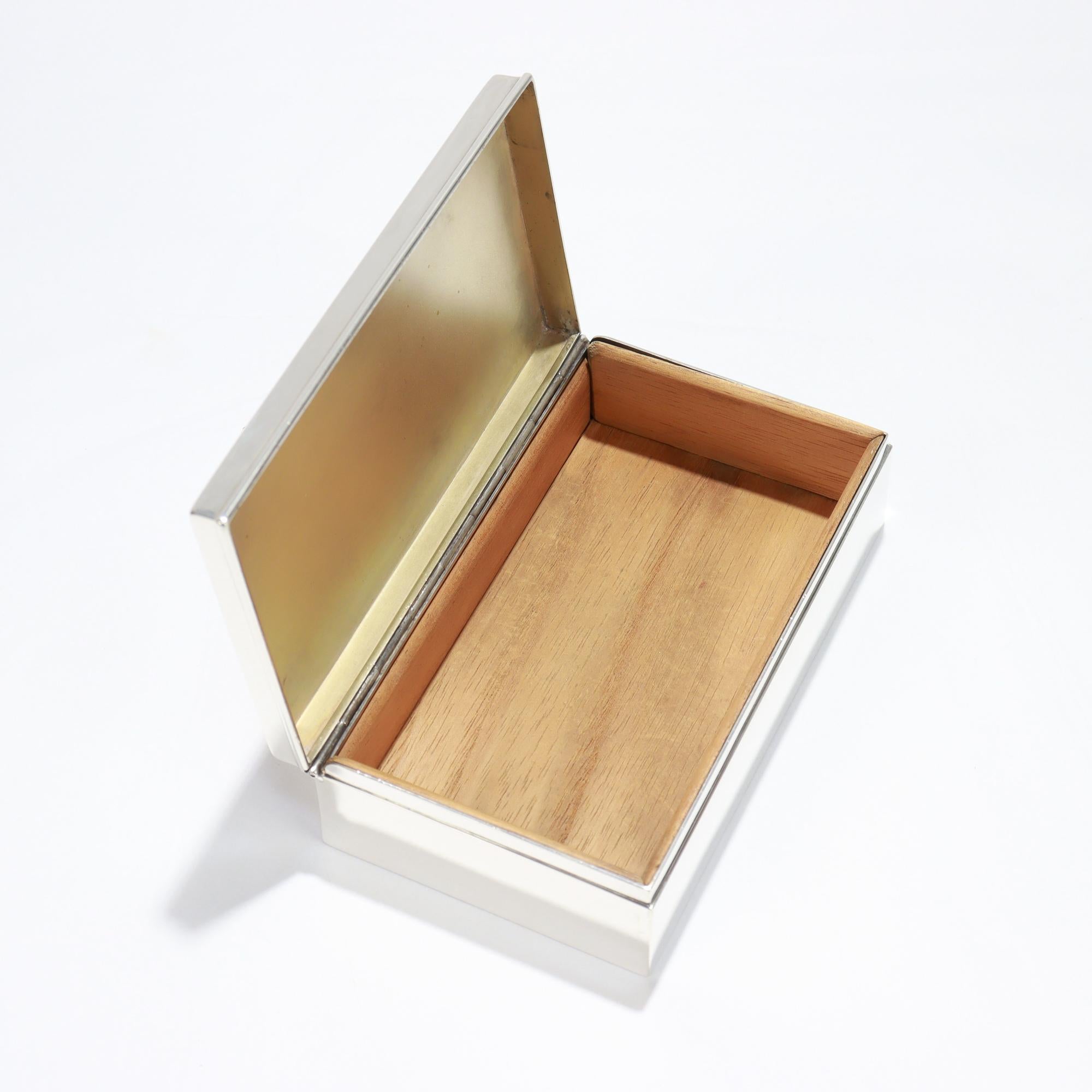 Tiffany & Co. d'epoca. Scatola in argento 925 e foderata in Wood 6