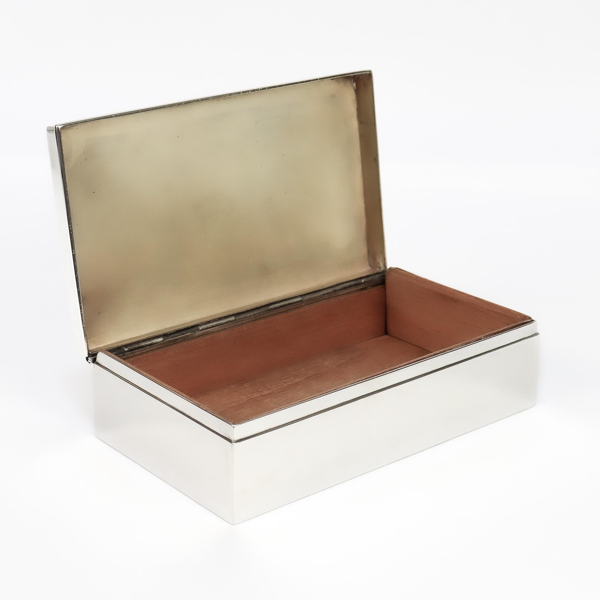 Americano Tiffany & Co. d'epoca. Scatola in argento 925 e foderata in Wood