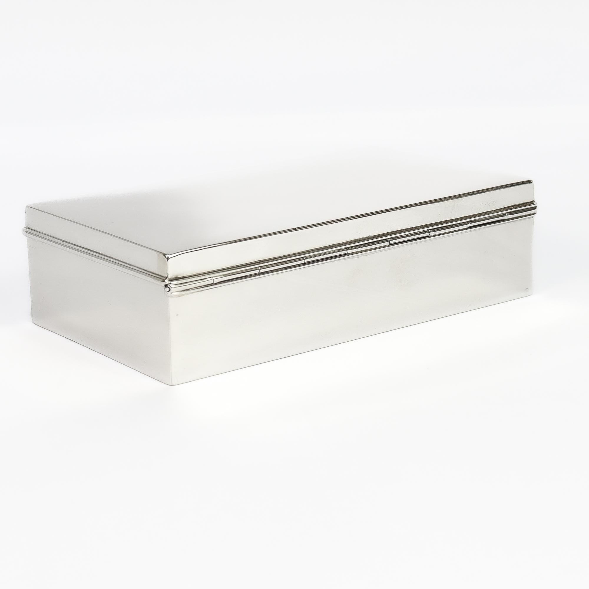 Tiffany & Co. d'epoca. Scatola in argento 925 e foderata in Wood 2