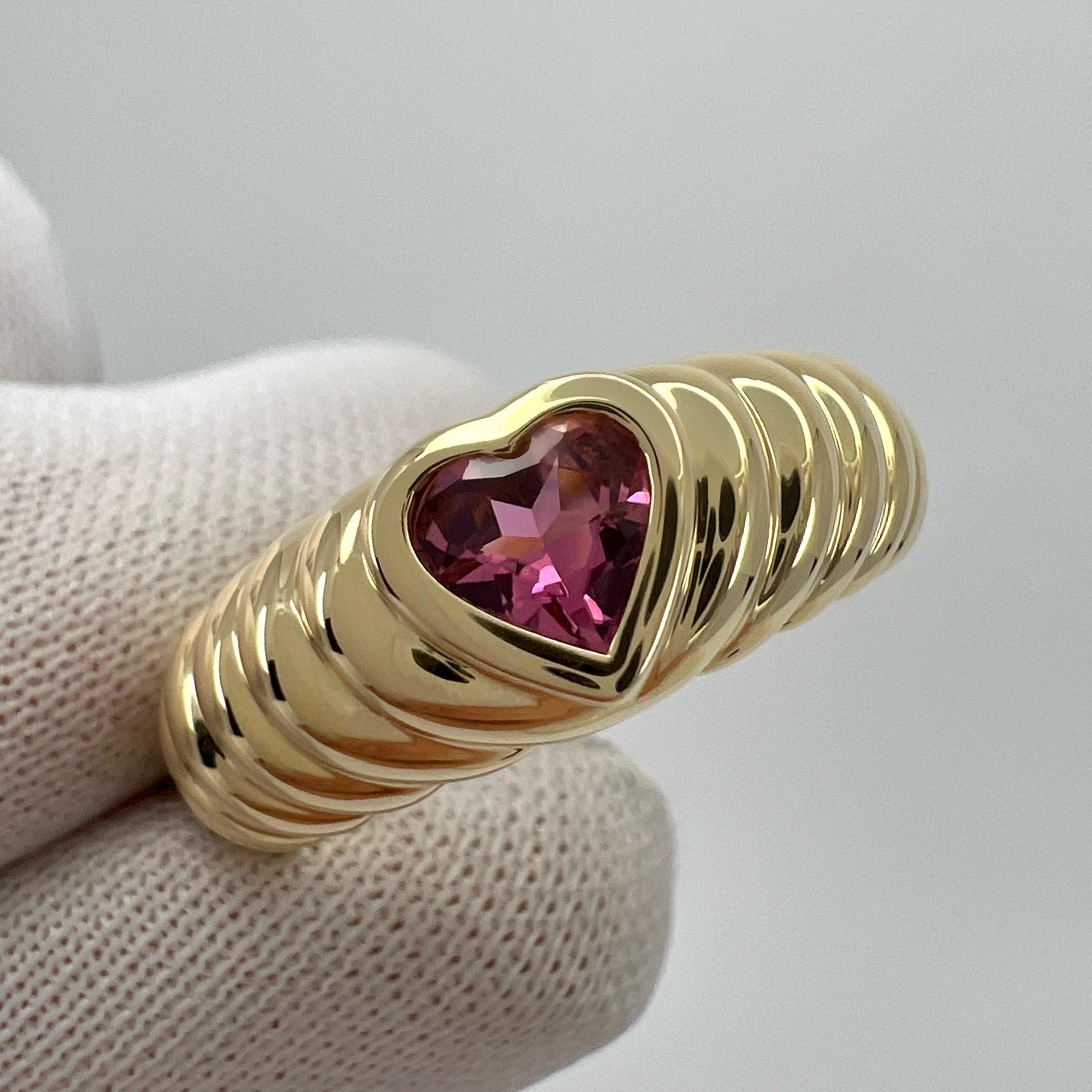 Vintage Tiffany & Co. Vivid Pink Tourmaline Heart Cut 18k Yellow Gold Band Ring 7