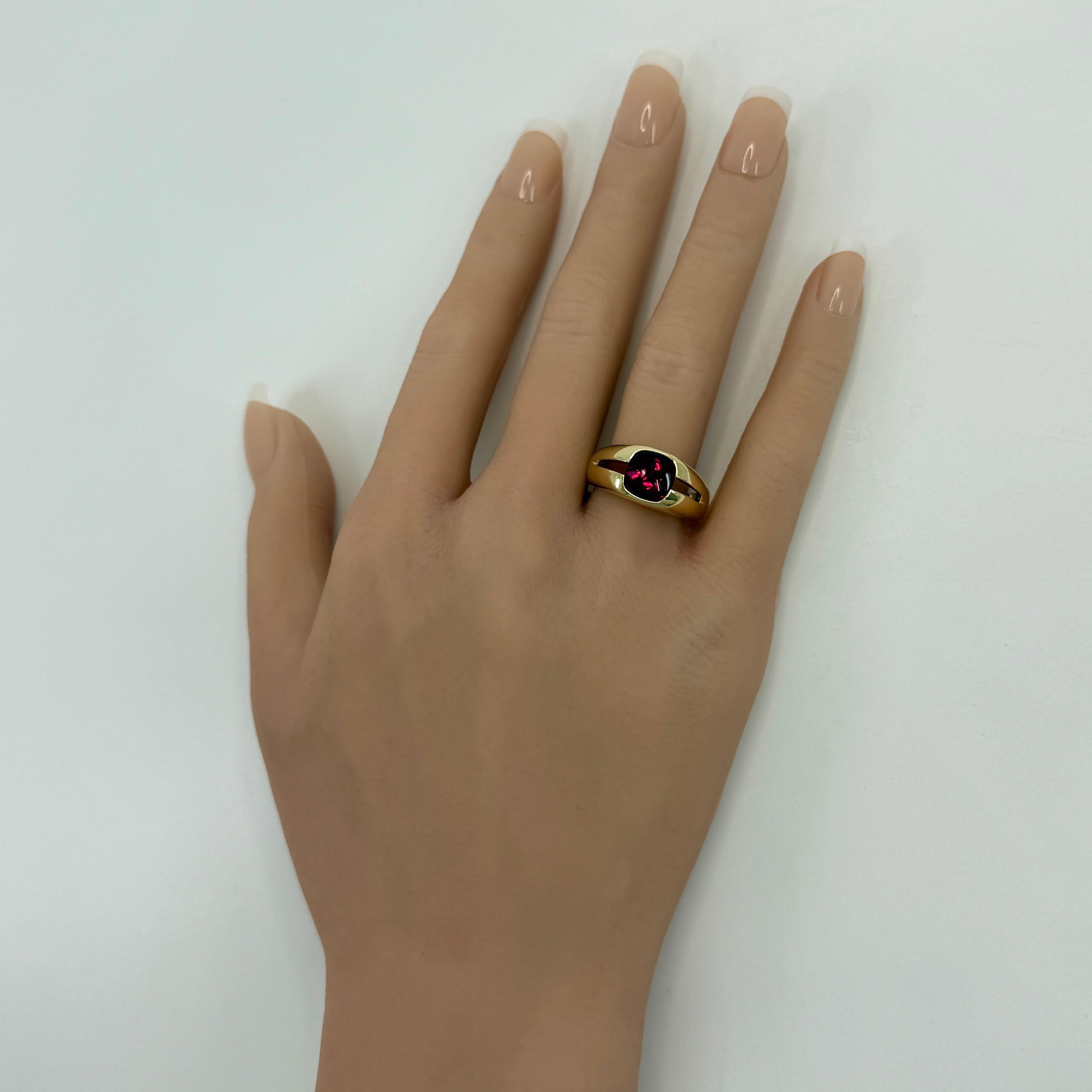 Vintage Tiffany & Co. Bague en or jaune 18k avec tourmaline rose Vivid taillée en cœur Bon état - En vente à Birmingham, GB