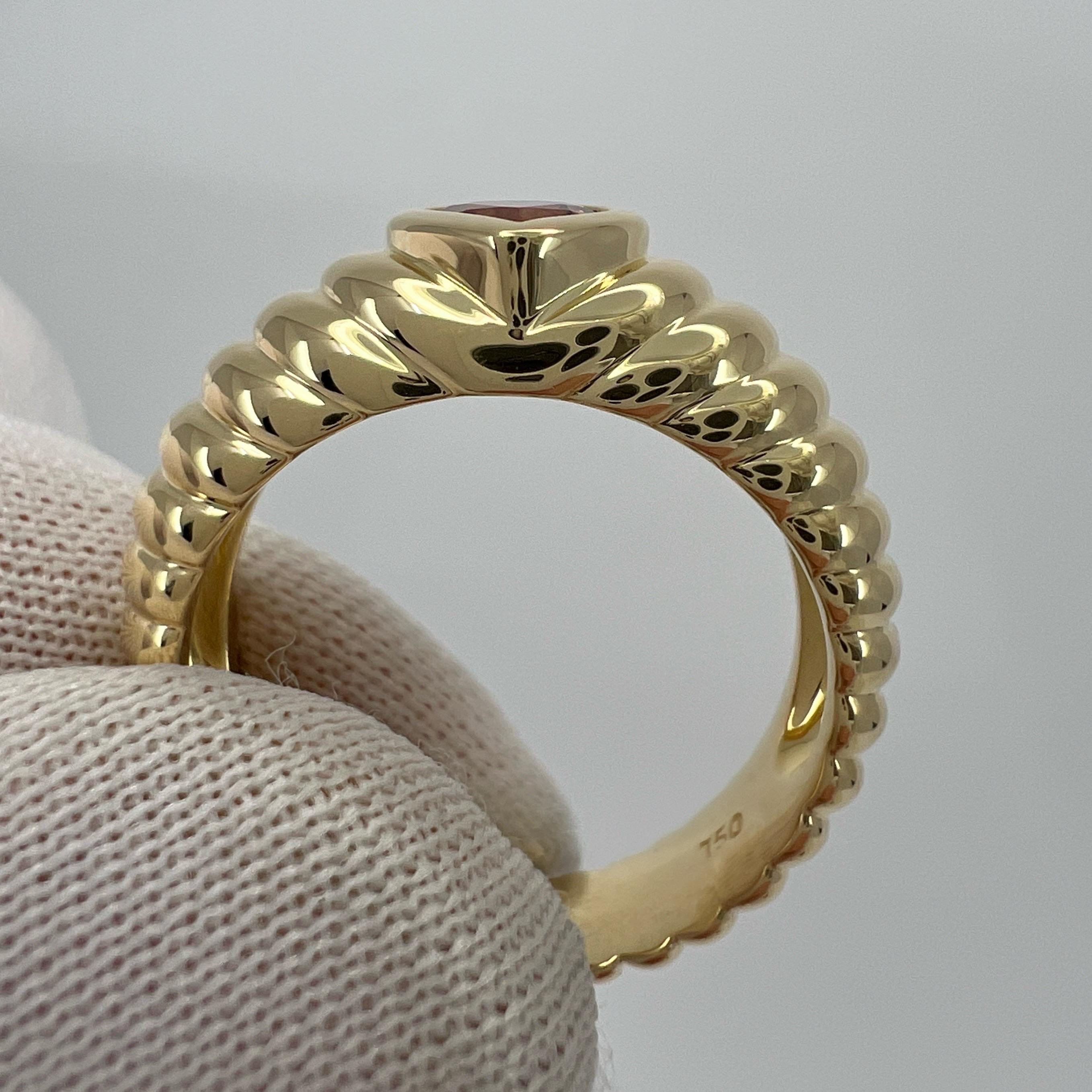 Vintage Tiffany & Co. Vivid Pink Tourmaline Heart Cut 18k Yellow Gold Band Ring For Sale 2