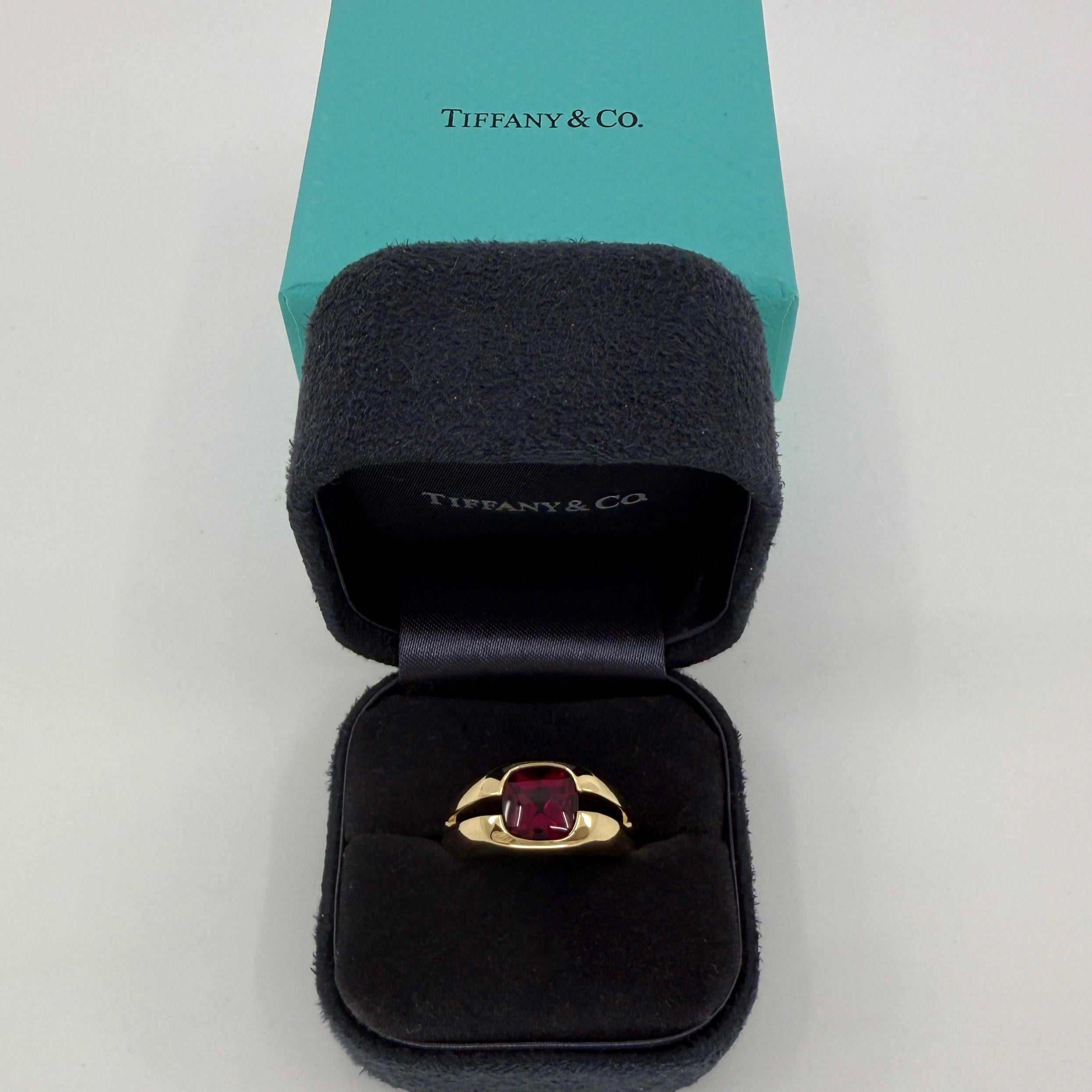 Vintage Tiffany & Co. Bague en or jaune 18k avec tourmaline rose Vivid taillée en cœur en vente 3