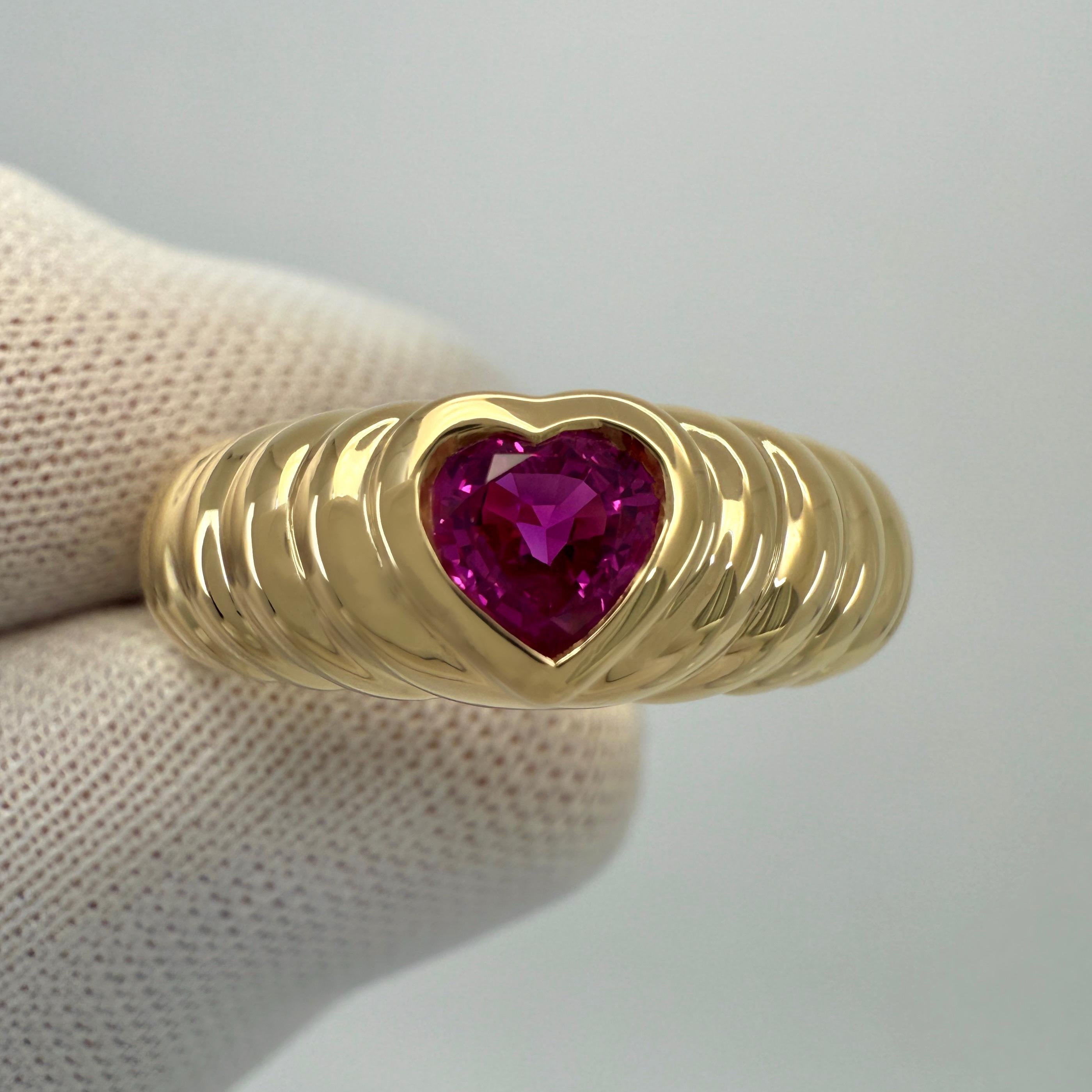 Vintage Tiffany & Co. Vivid Pinkish Red Ruby Heart Cut 18k Yellow Gold Band Ring For Sale 4
