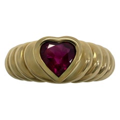 Vintage Tiffany & Co. Vivid Red Ruby Heart Cut 18k Yellow Gold Band Ring