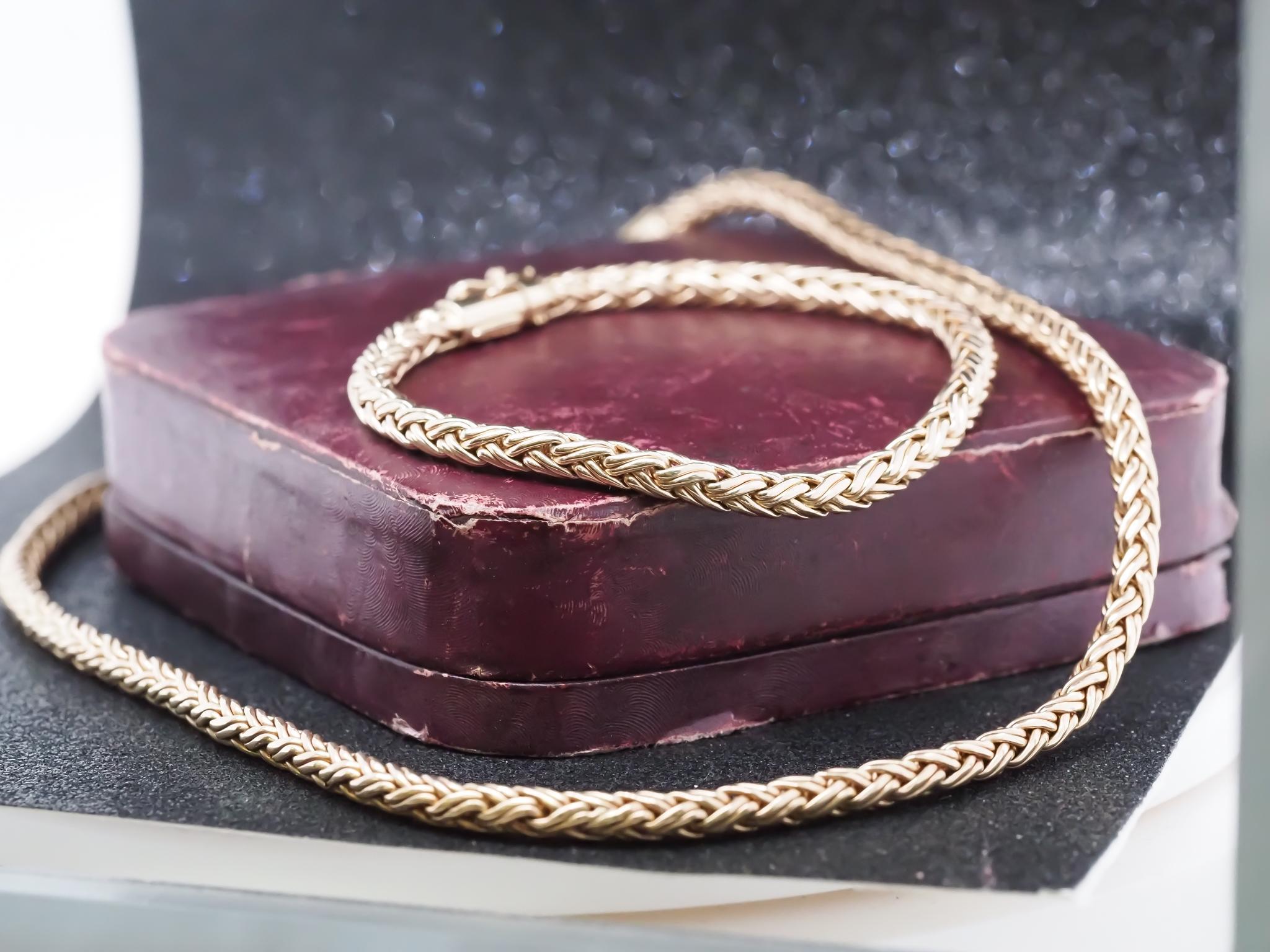 Year: 1980s

Item Details:

Metal Type: 14K Yellow Gold [Hallmarked, and Tested]
Weight: 29.5 grams



Measurement: Bracelet is 7.25 Inches, Necklace is 16.5 inches
Condition: Excellent