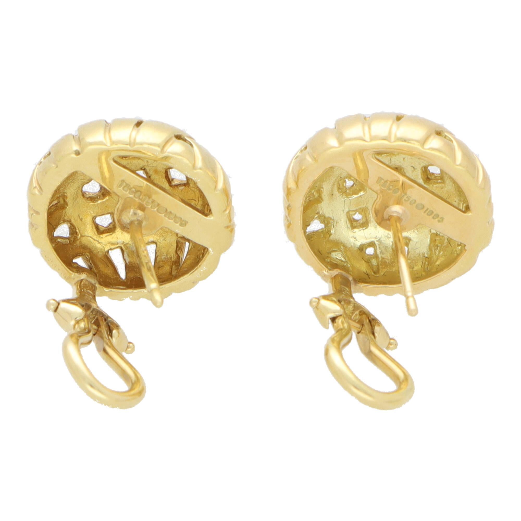 Vintage Tiffany & Co Weaved Basket Earrings in 18k Yellow Gold In Excellent Condition In London, GB