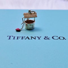 Vintage Tiffany & Co. Wishing Well Enamel Heart 14k Gold Charm Pendant