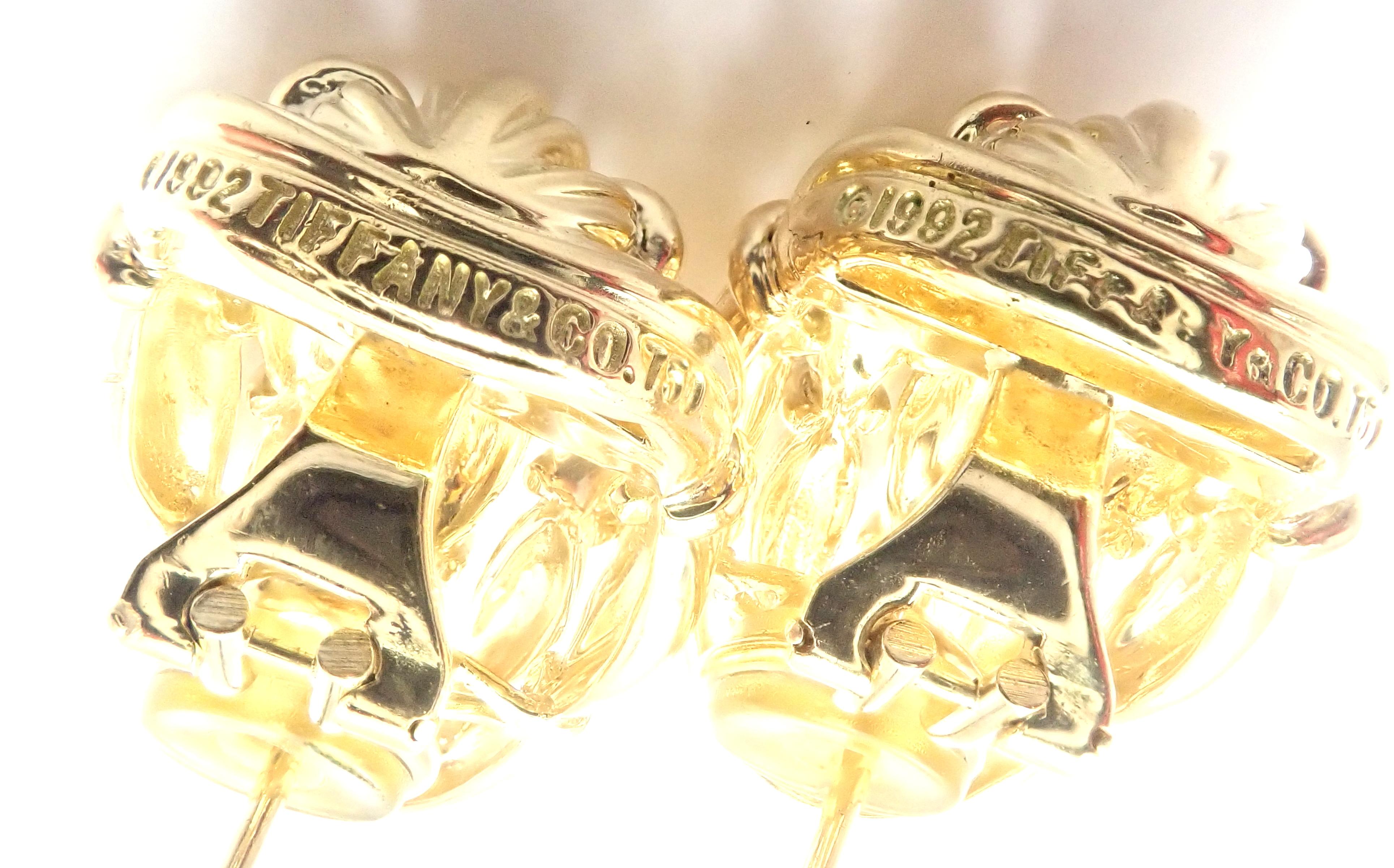 Vintage Tiffany & Co. Woven Basketweave Yellow Gold Earrings In Excellent Condition In Holland, PA