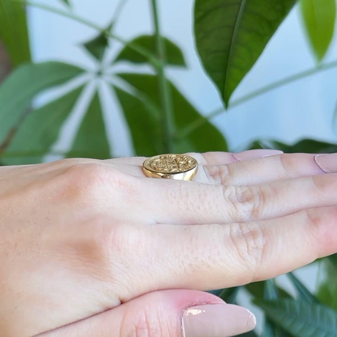 Siegelring aus Gelbgold von Tiffany & Co mit Wappen für Damen oder Herren