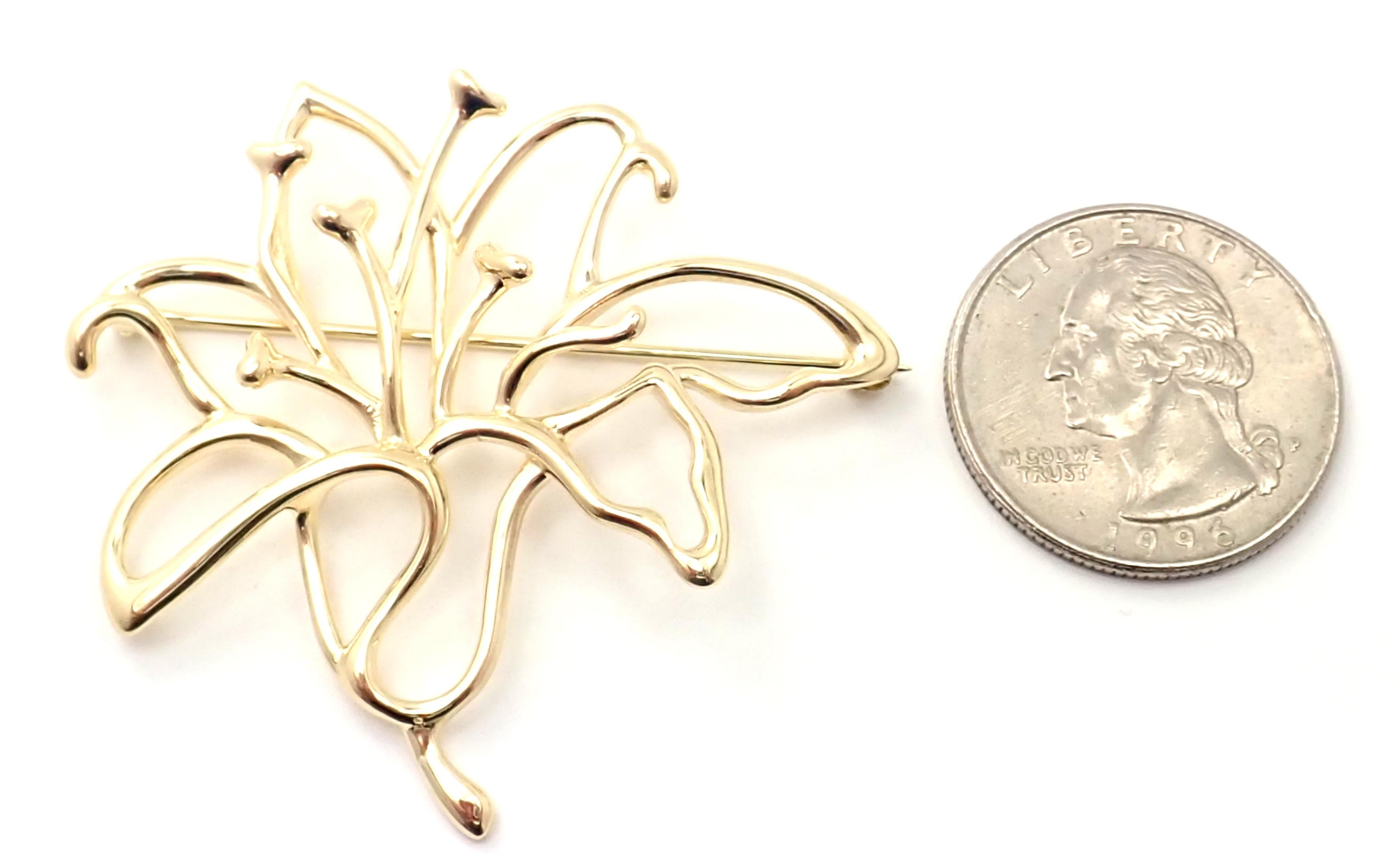 Vintage Tiffany & Co Yellow Gold Flower Brooch Pin 5