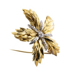 Vintage Tiffany & Company Diamond Brooch in 18 Karat Gold, Platinum