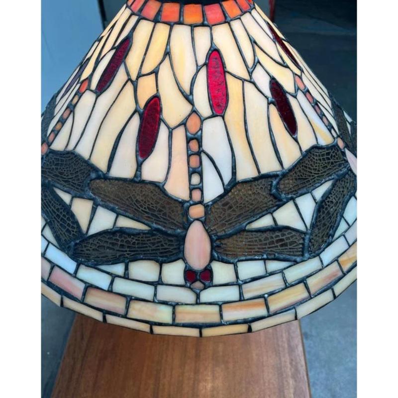 Lampada a sospensione in vetro Tiffany Dragonfly Design/One vintage In condizioni ottime in vendita a Hamburg, DE